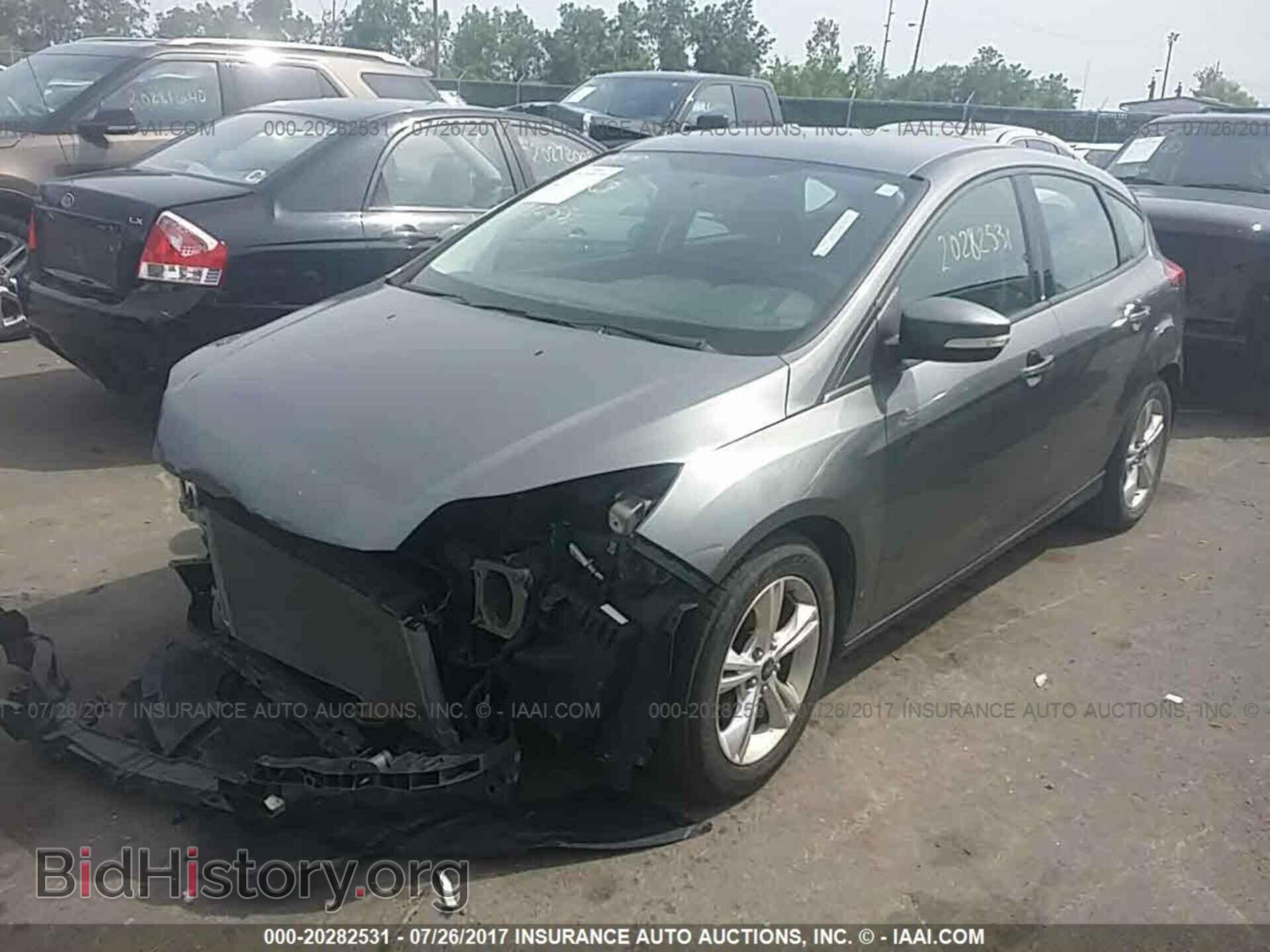 2013 Ford Focus - VIN: 1FADP3K29DL199556 - Фото 2