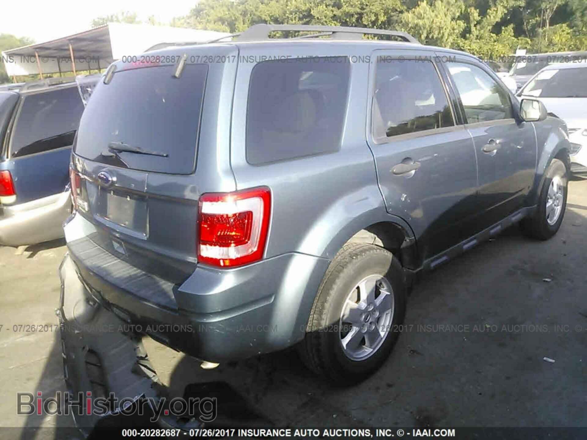2012 Ford Escape - VIN: 1FMCU0D7XCKA06627 - Photo 4