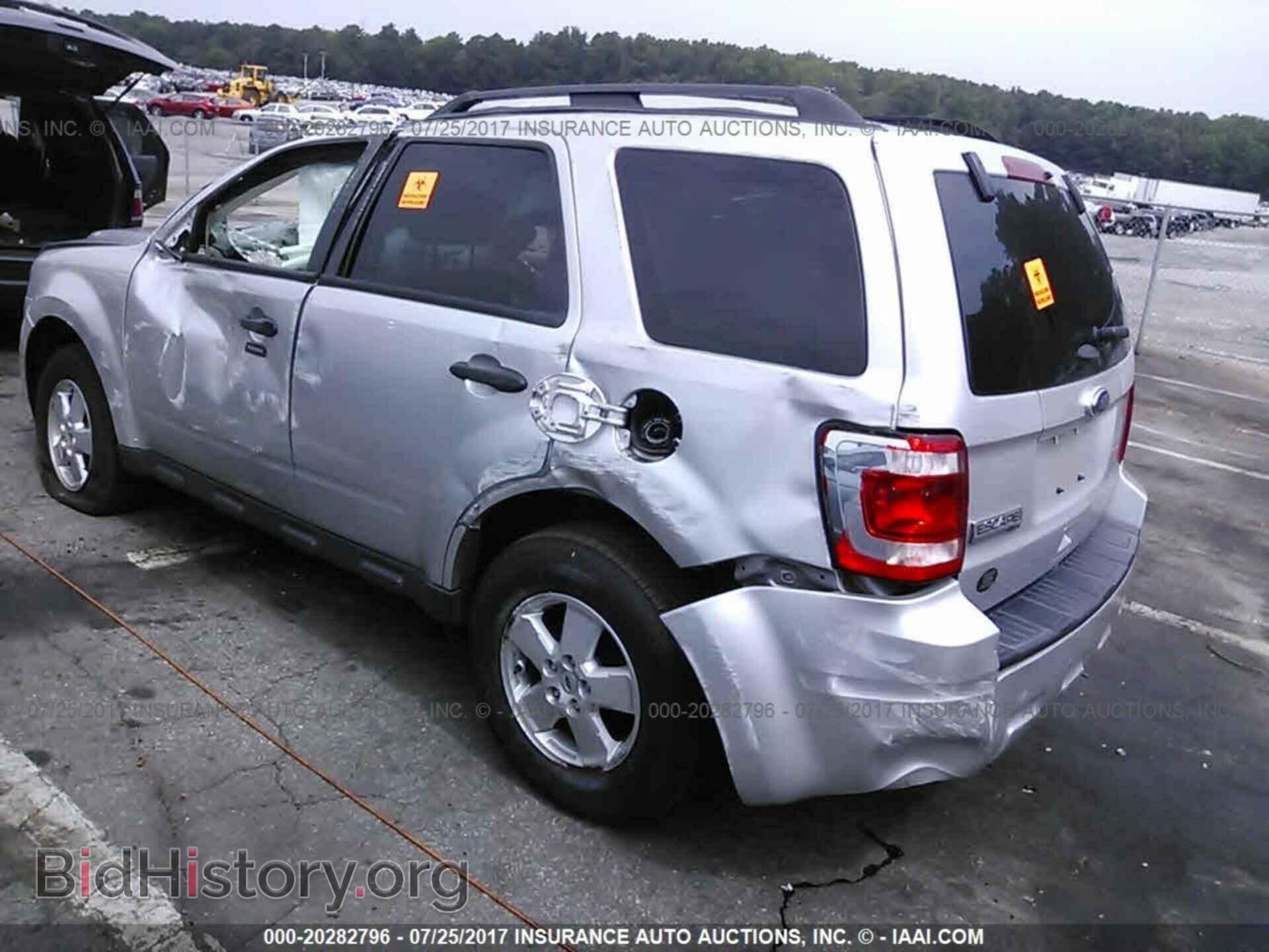 2012 Ford Escape - VIN: 1FMCU0D76CKA41360 - Фото 3