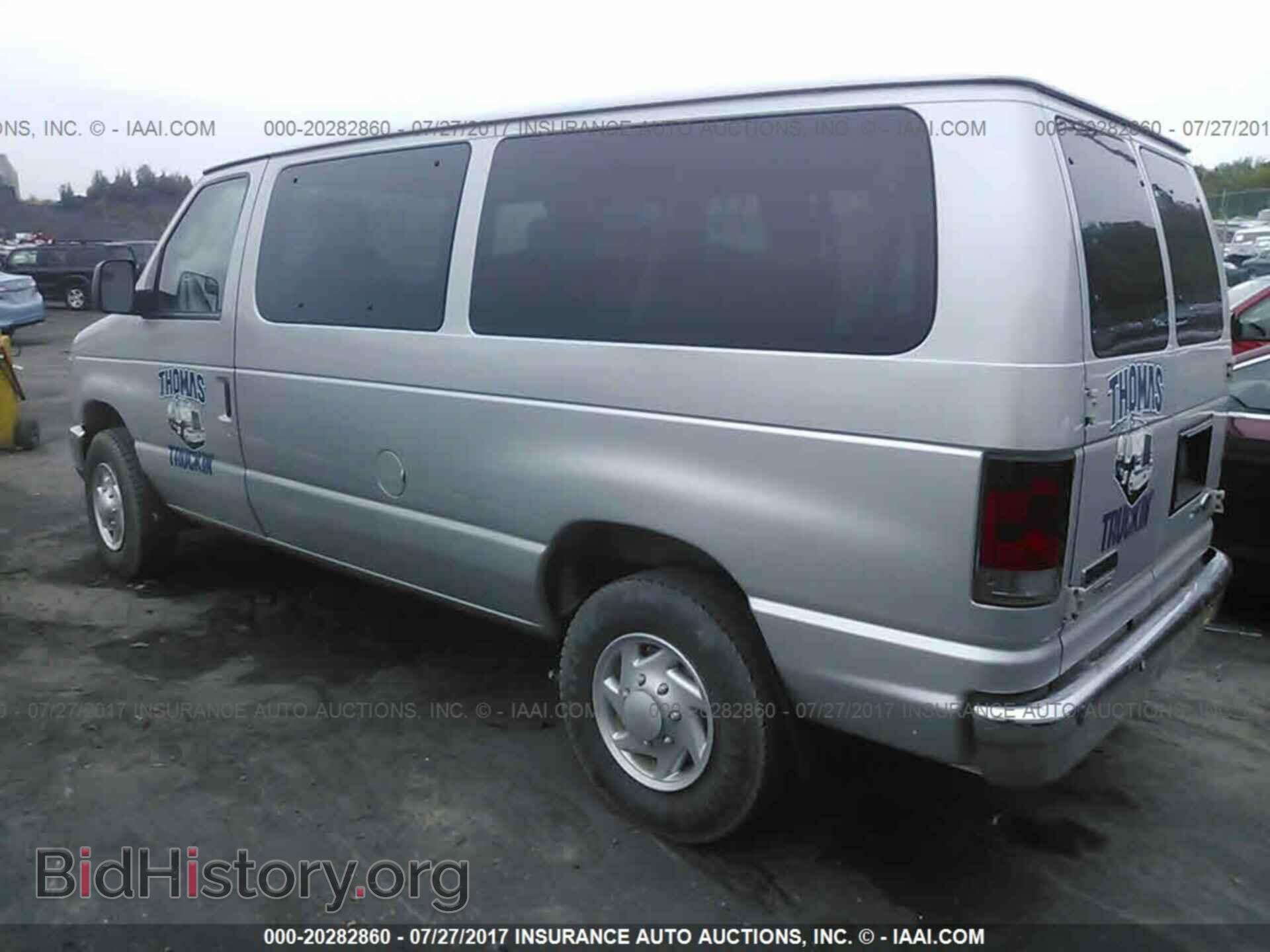 2011 Ford Econoline - VIN: 1FBNE3BL3BDA31968 - Фото 3