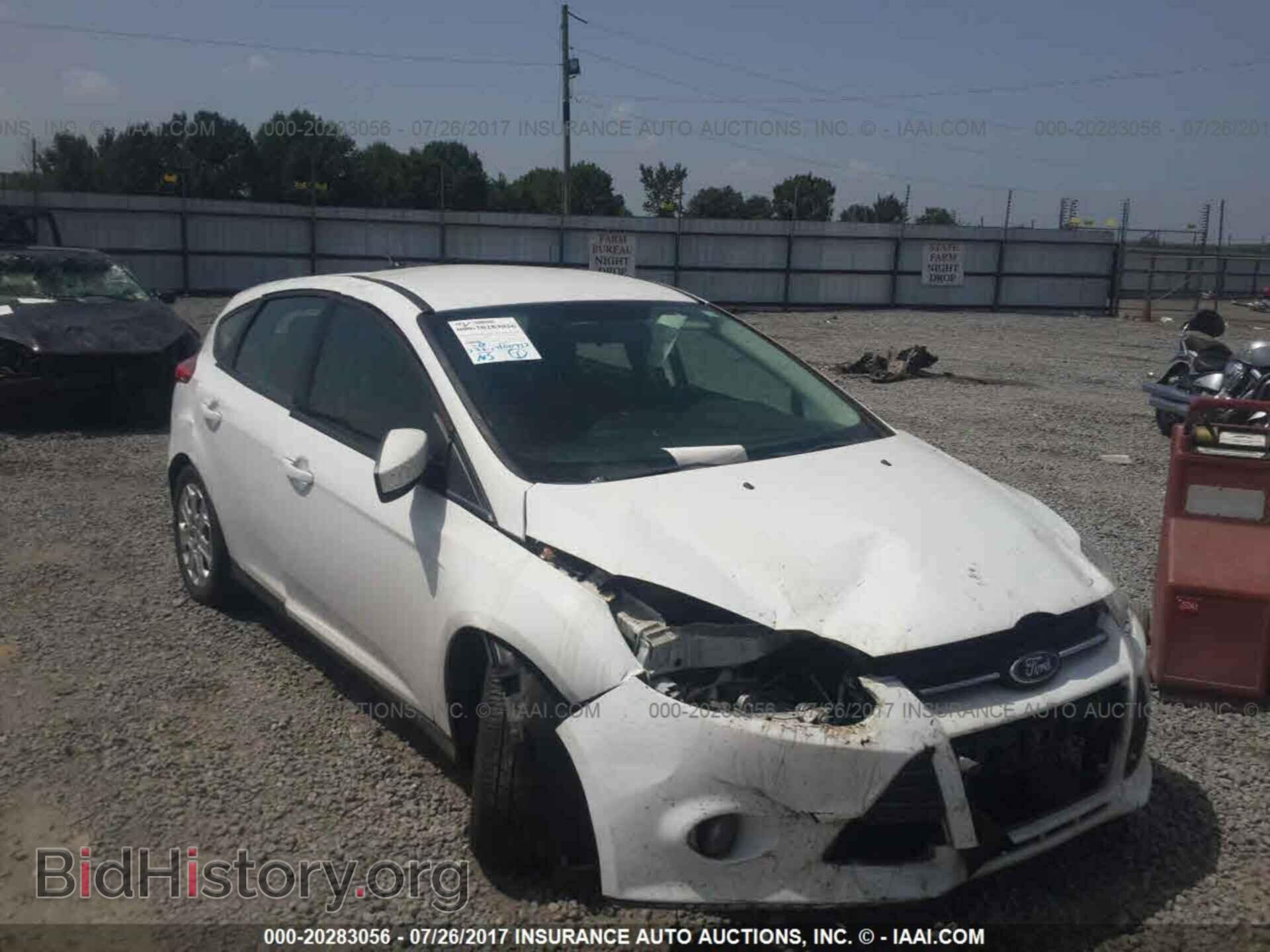 Photo 1FAHP3K25CL177943 - Ford Focus 2012
