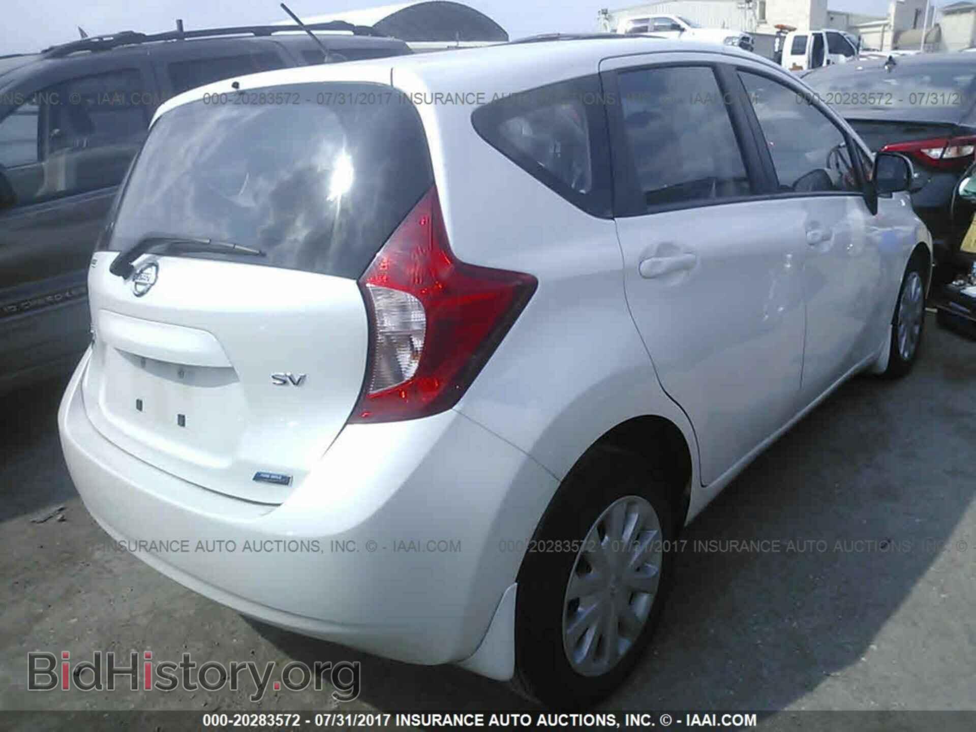 2014 Nissan Versa note - VIN: 3N1CE2CP4EL389600 - Photo 4