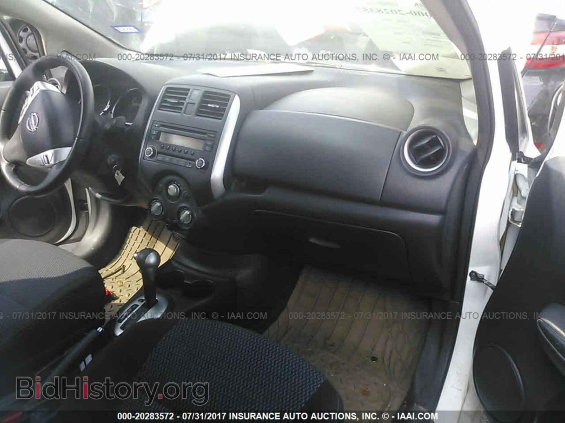 2014 Nissan Versa note - VIN: 3N1CE2CP4EL389600 - Photo 5