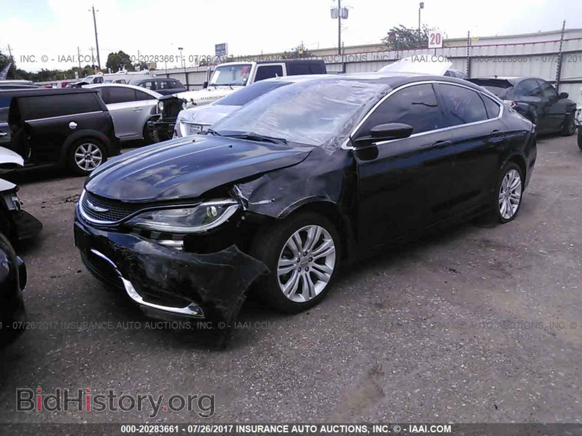 2015 Chrysler 200 - VIN: 1C3CCCAB9FN699635 - Photo 2