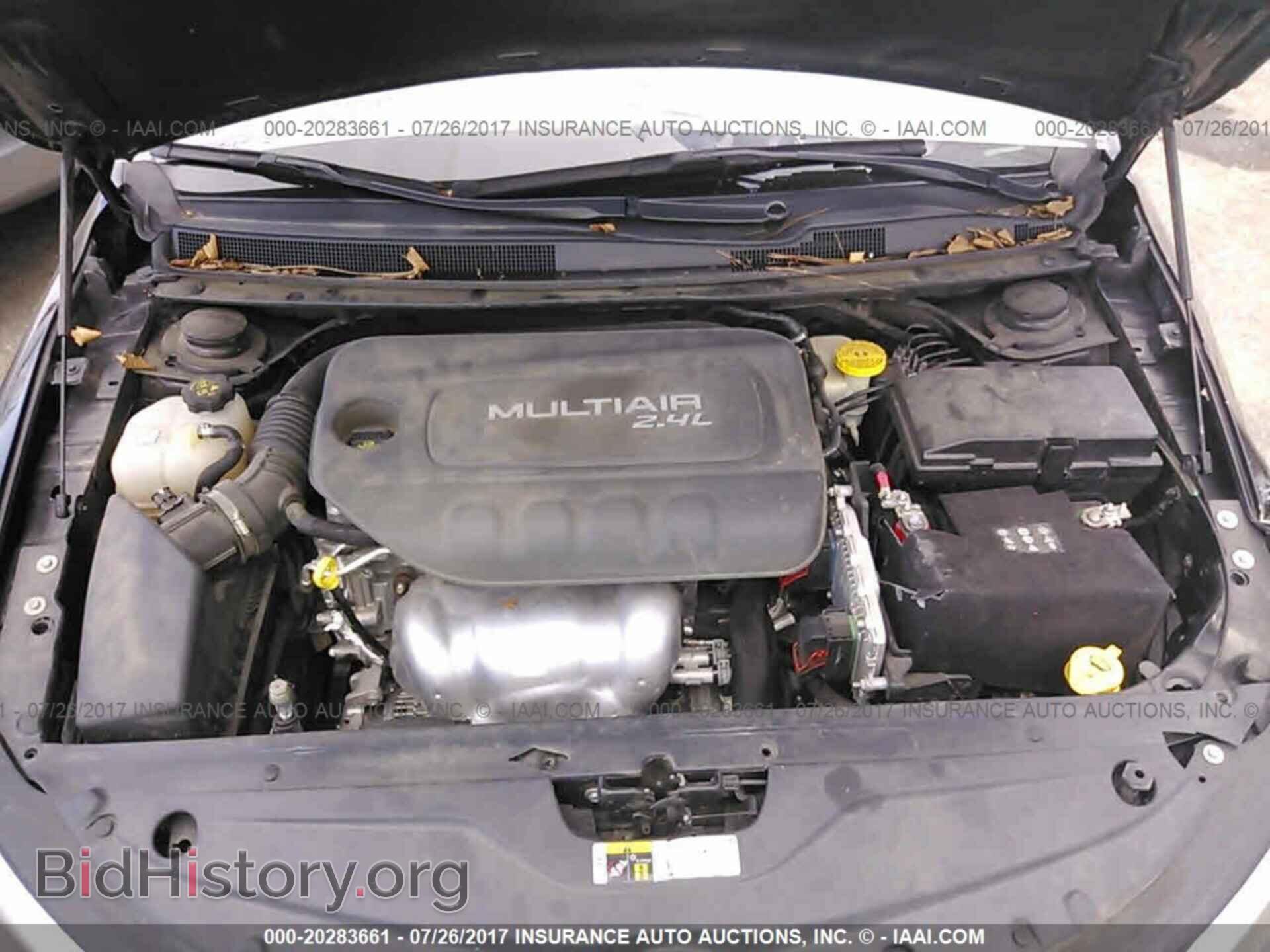 2015 Chrysler 200 - VIN: 1C3CCCAB9FN699635 - Photo 10