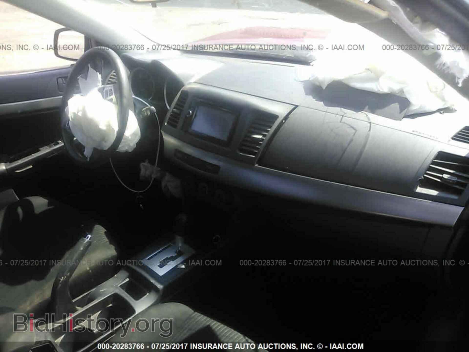 2014 Mitsubishi Lancer - VIN: JA32U2FU3EU009549 - Фото 5