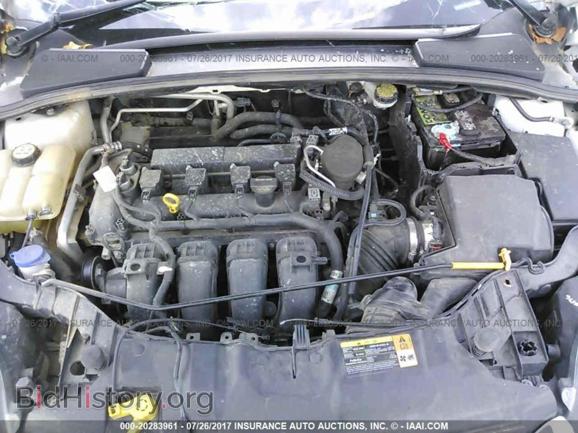 2012 Ford Focus - VIN: 1FAHP3M22CL263515 - Photo 10