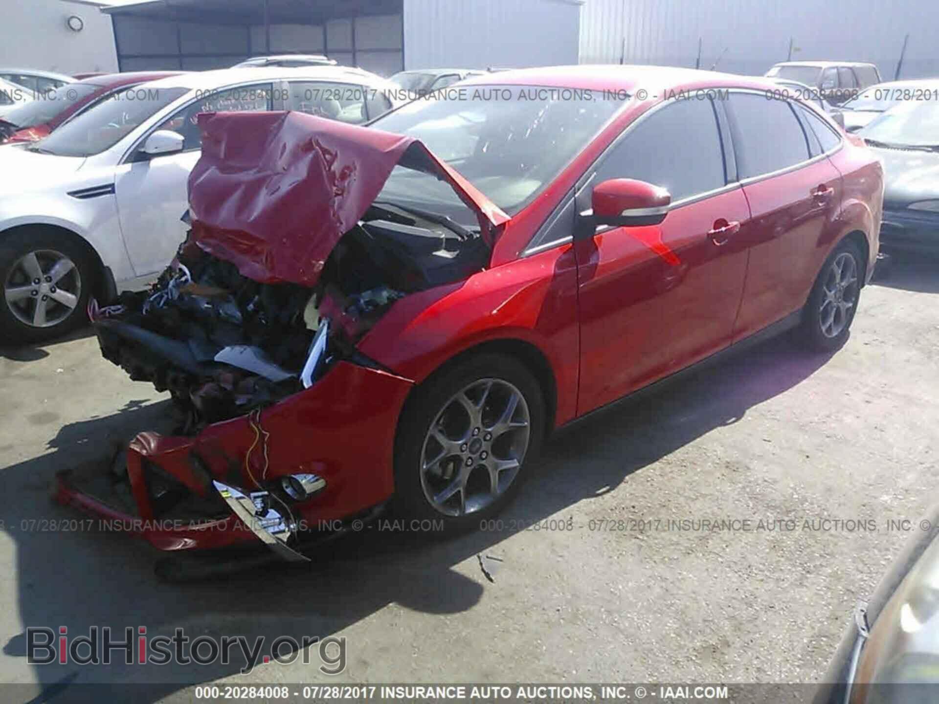 2013 Ford Focus - VIN: 1FADP3F29DL303537 - Фото 2