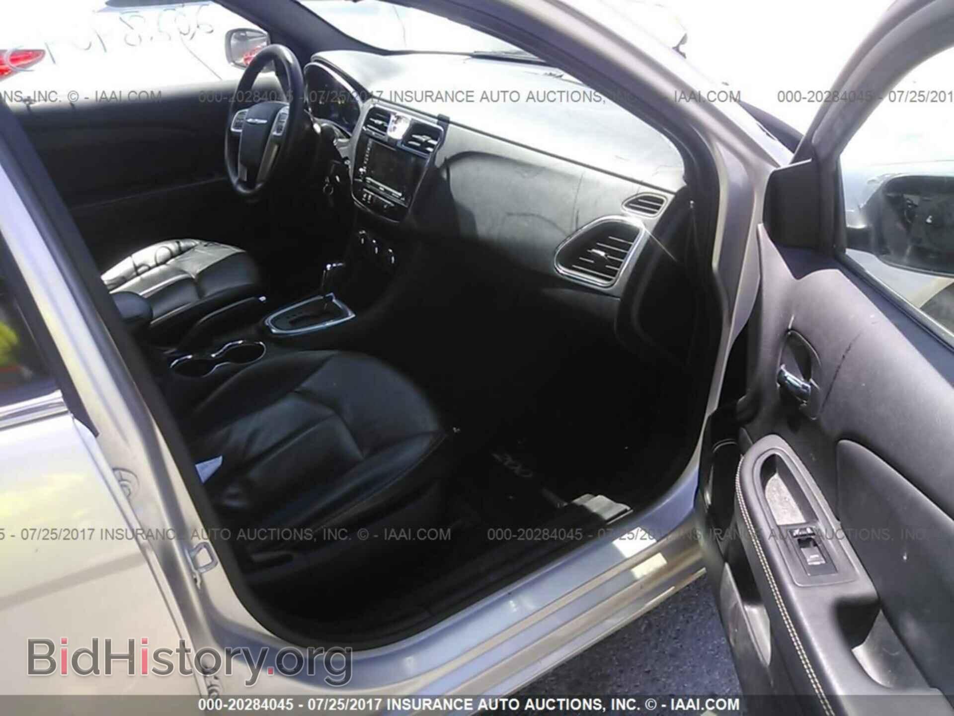 2012 Chrysler 200 - VIN: 1C3CCBCG9CN326349 - Фото 5