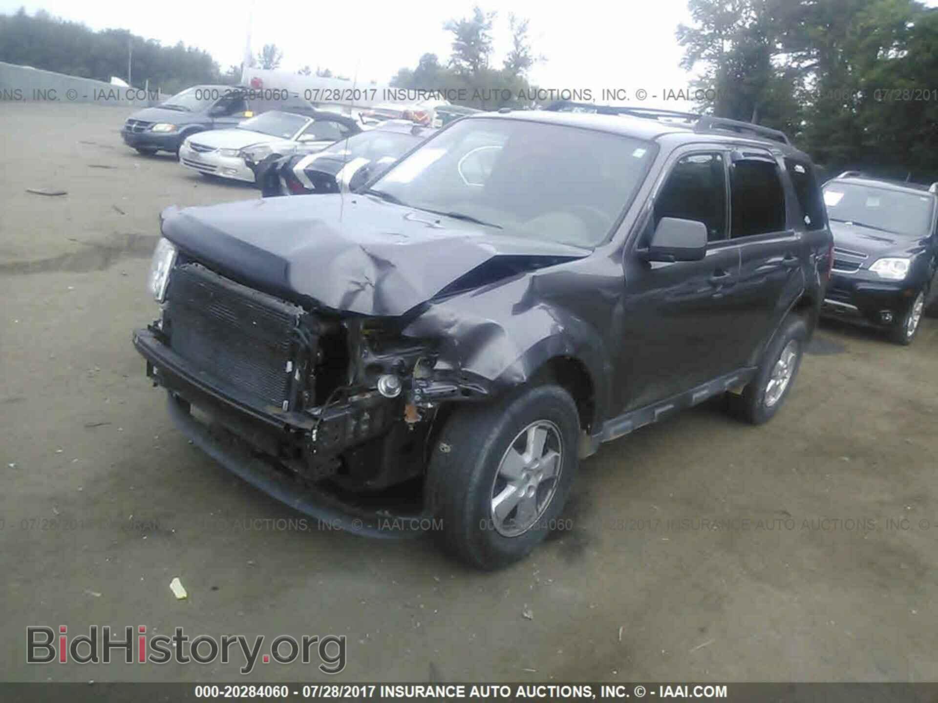 2012 Ford Escape - VIN: 1FMCU9D70CKB94434 - Photo 2