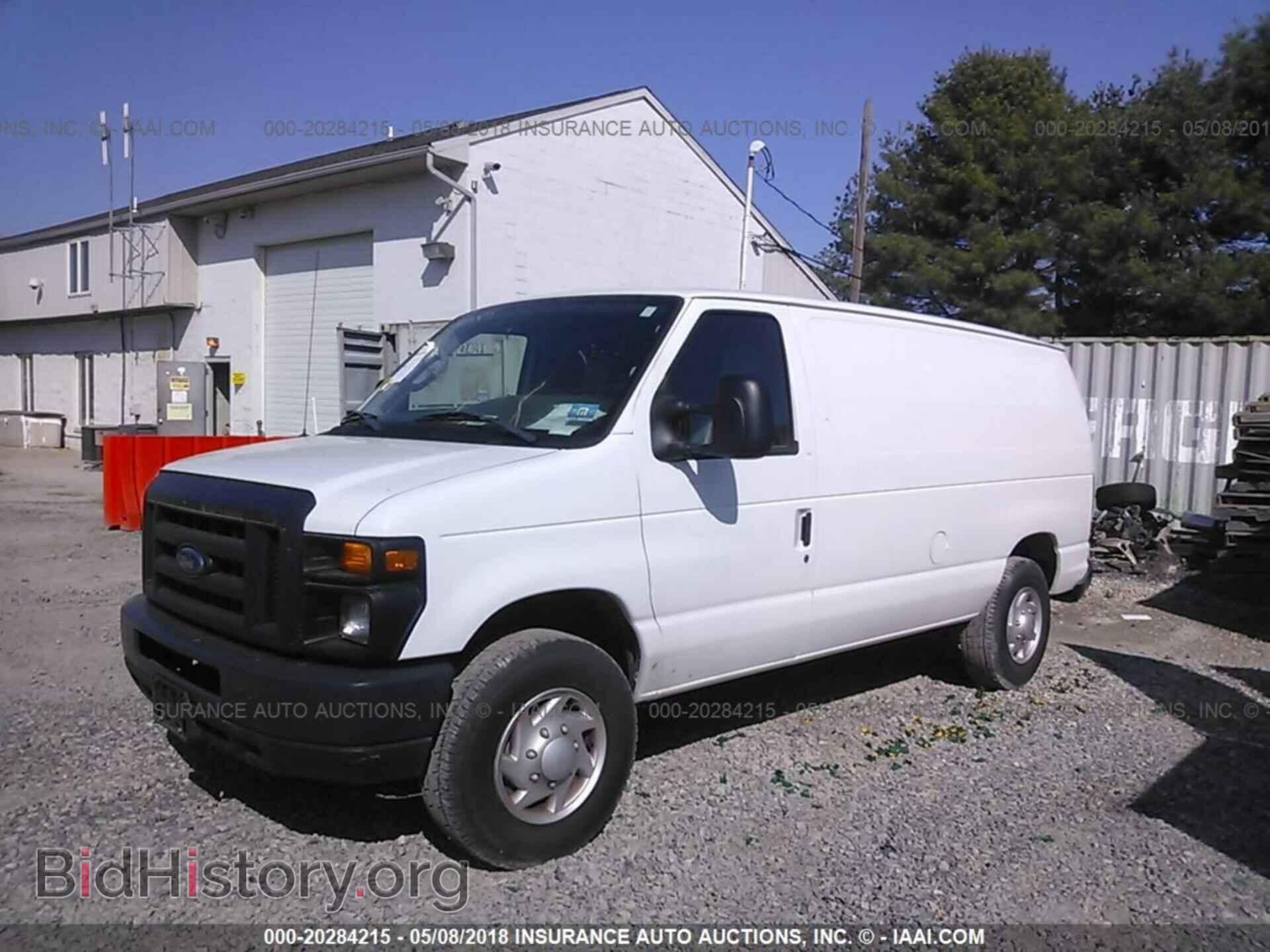 2013 Ford Econoline - VIN: 1FTNE2EW7DDB24880 - Photo 2