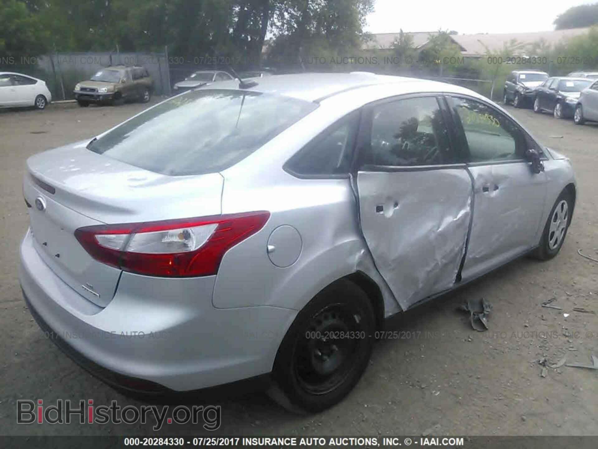 2013 Ford Focus - VIN: 1FADP3F21DL237470 - Фото 4
