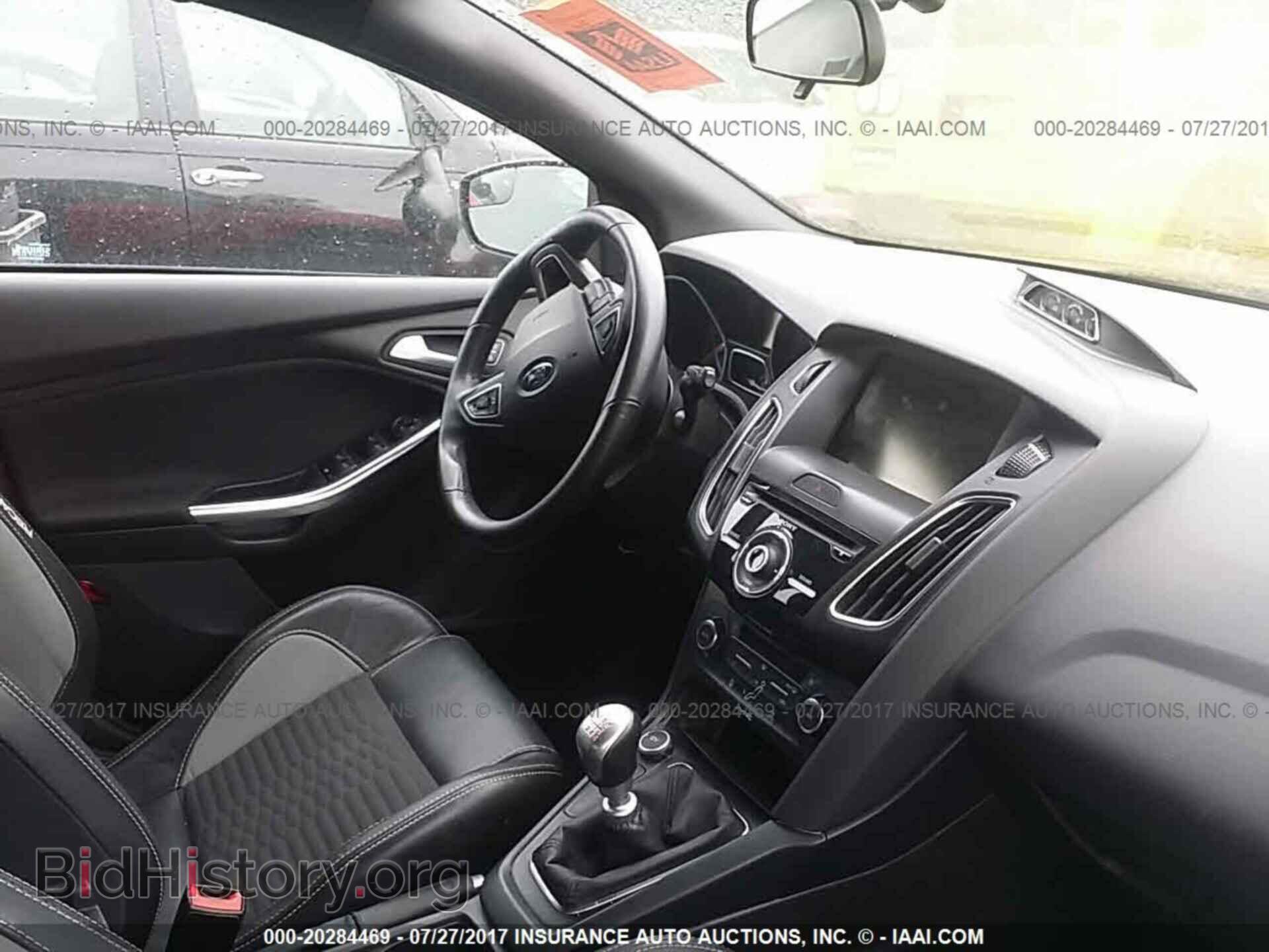 2015 Ford Focus - VIN: 1FADP3L96FL250803 - Photo 5