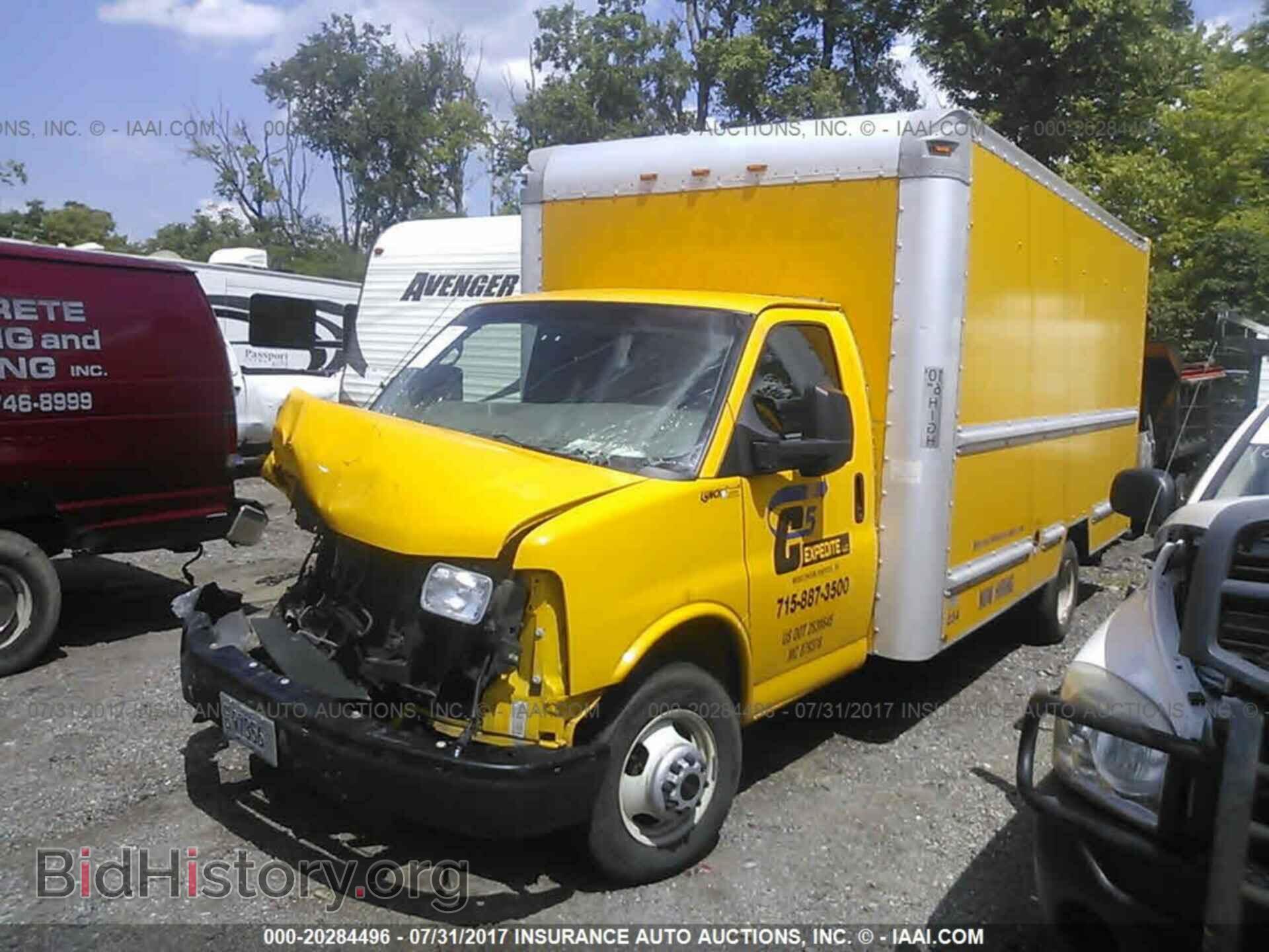 2012 Gmc Savana - VIN: 1GD374CG2C1901339 - Фото 2
