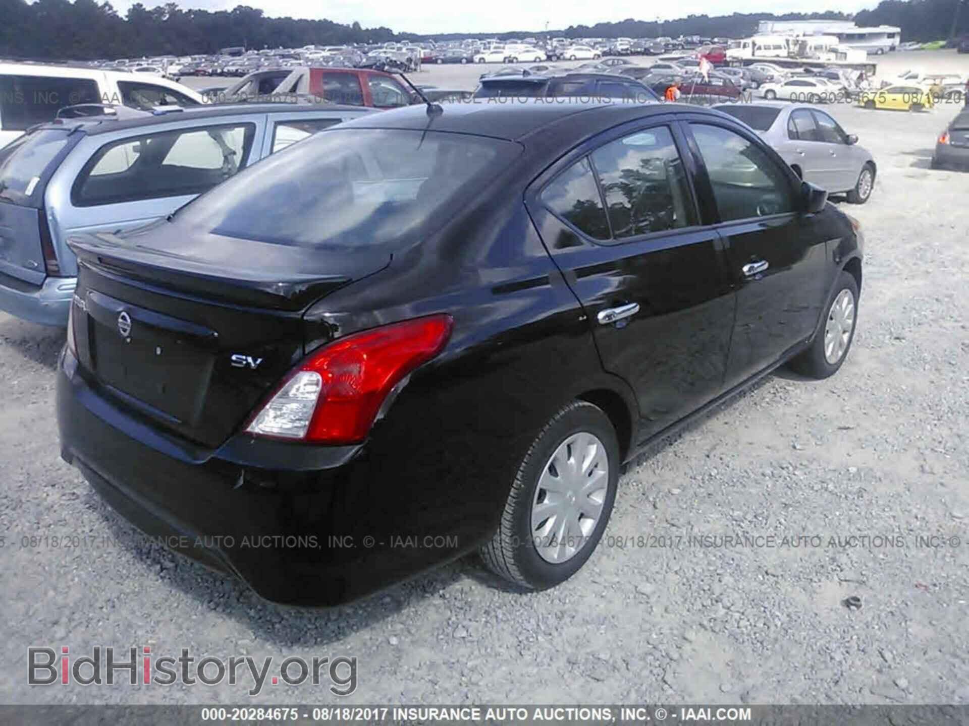 2017 Nissan Versa - VIN: 3N1CN7AP3HL805933 - Фото 4