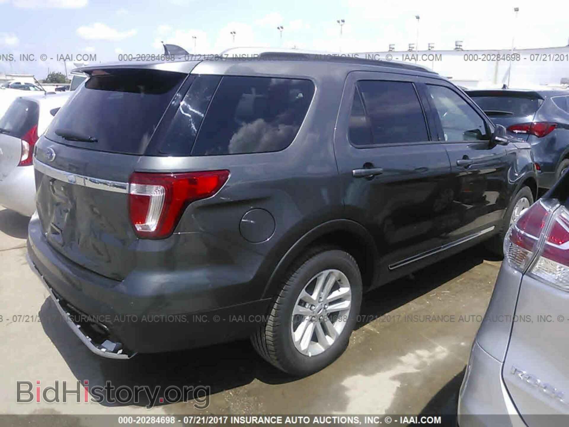 2017 Ford Explorer - VIN: 1FM5K7D86HGD14212 - Photo 4