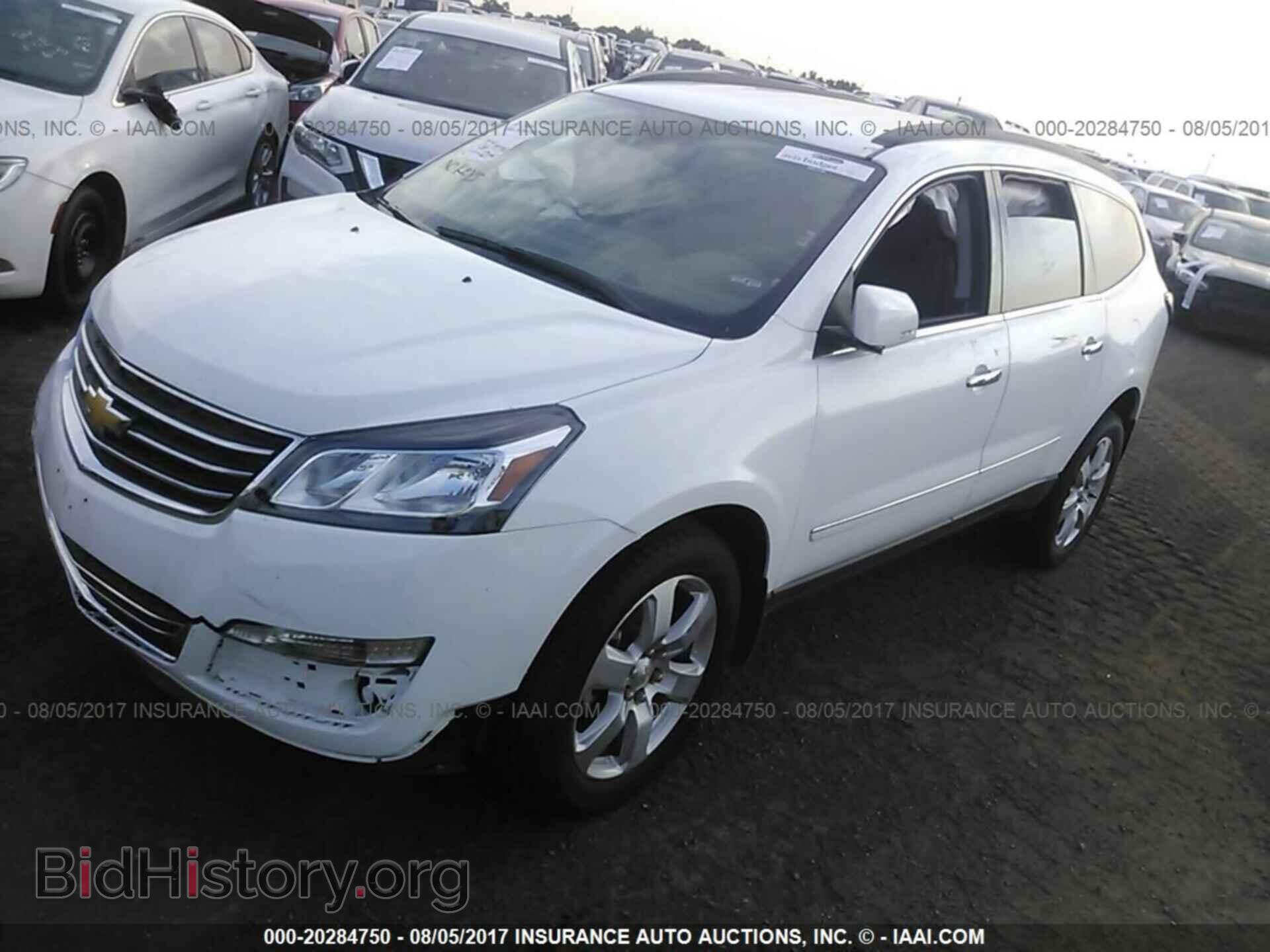 2017 Chevrolet Traverse - VIN: 1GNKVJKD2HJ258551 - Фото 2