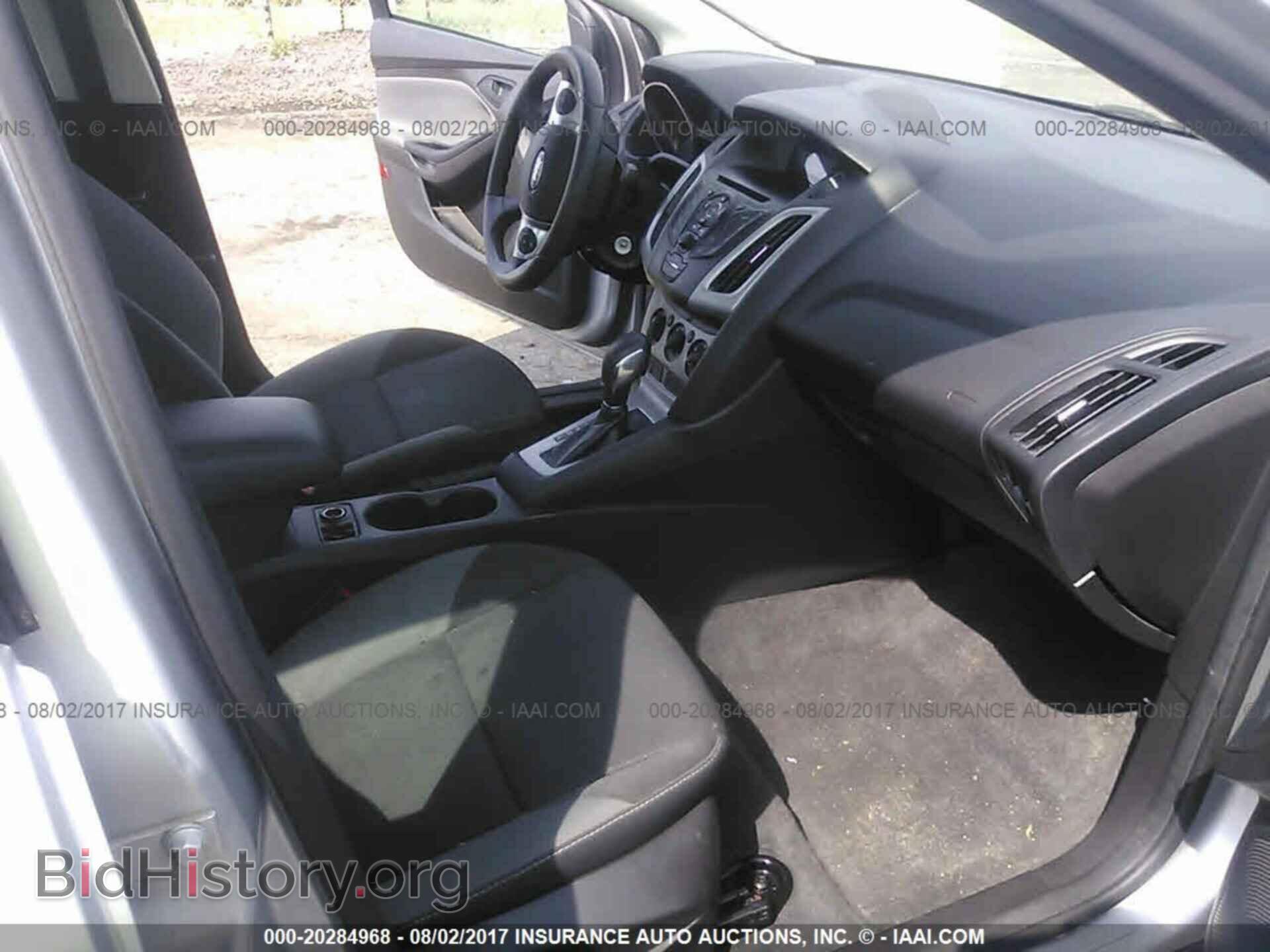 2012 Ford Focus - VIN: 1FAHP3F22CL201285 - Photo 5