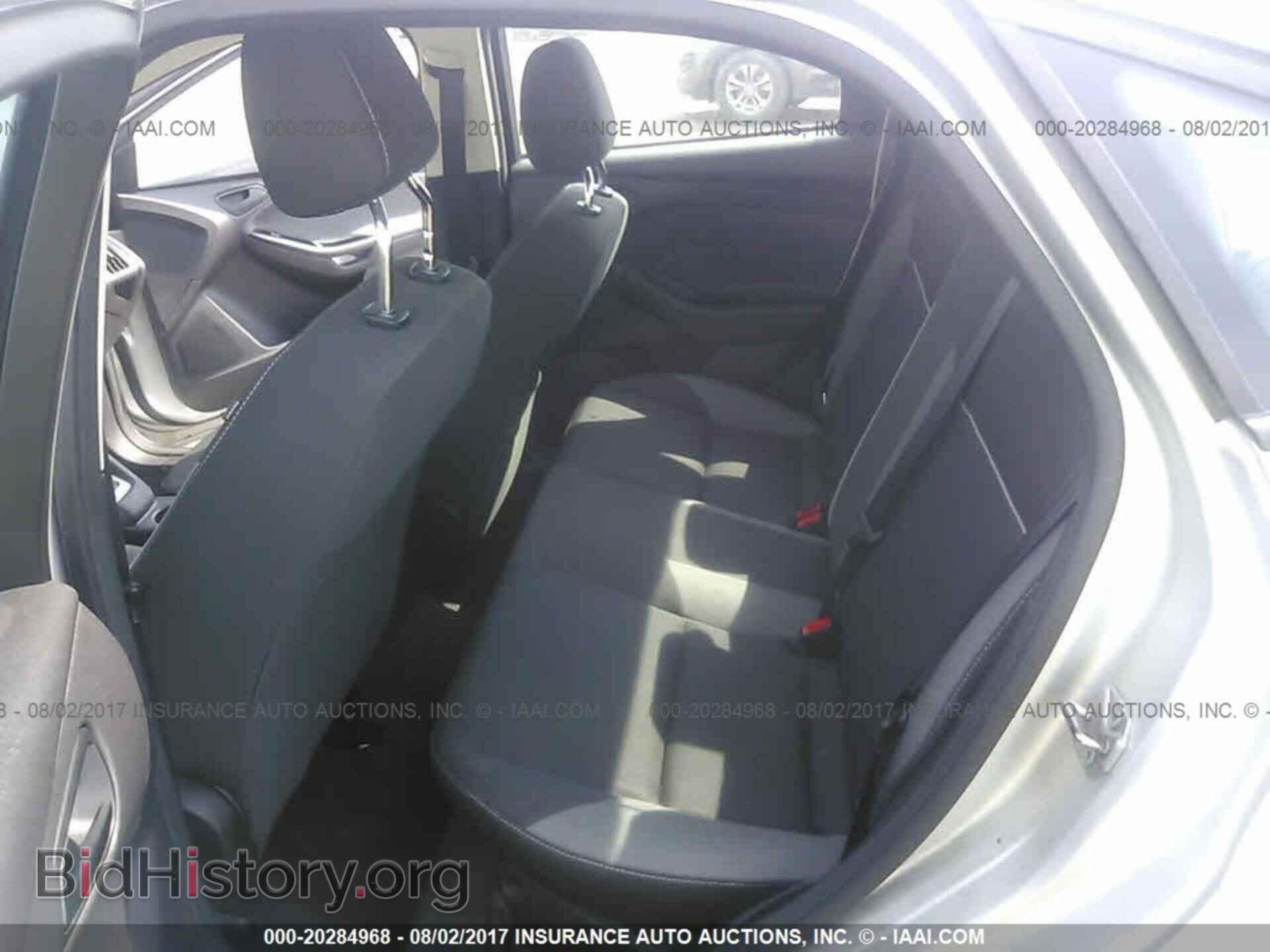 2012 Ford Focus - VIN: 1FAHP3F22CL201285 - Photo 8