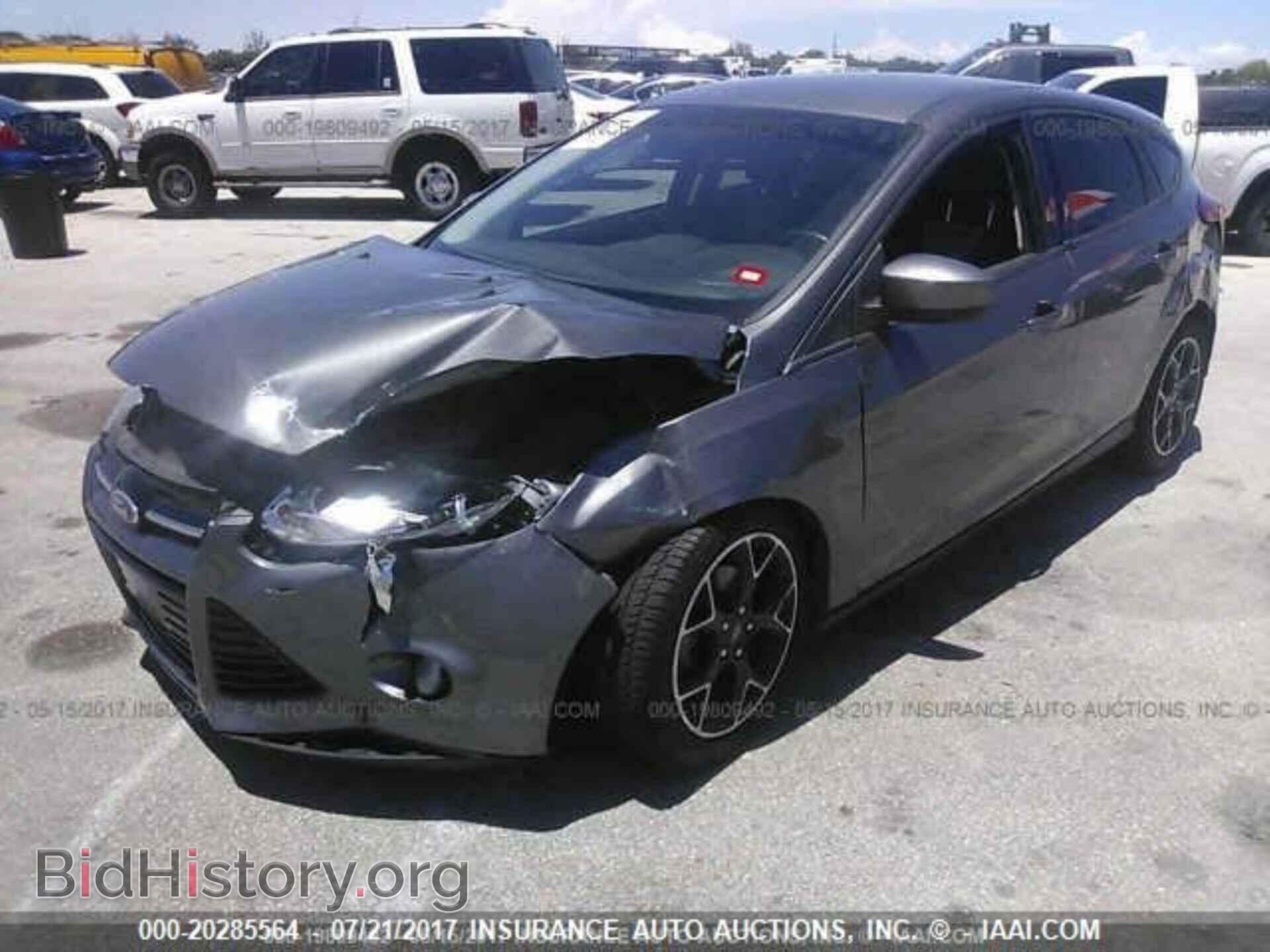 2012 Ford Focus - VIN: 1FAHP3K26CL231685 - Photo 2