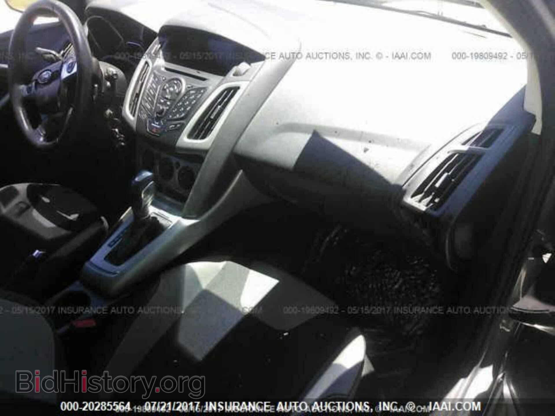 2012 Ford Focus - VIN: 1FAHP3K26CL231685 - Photo 5