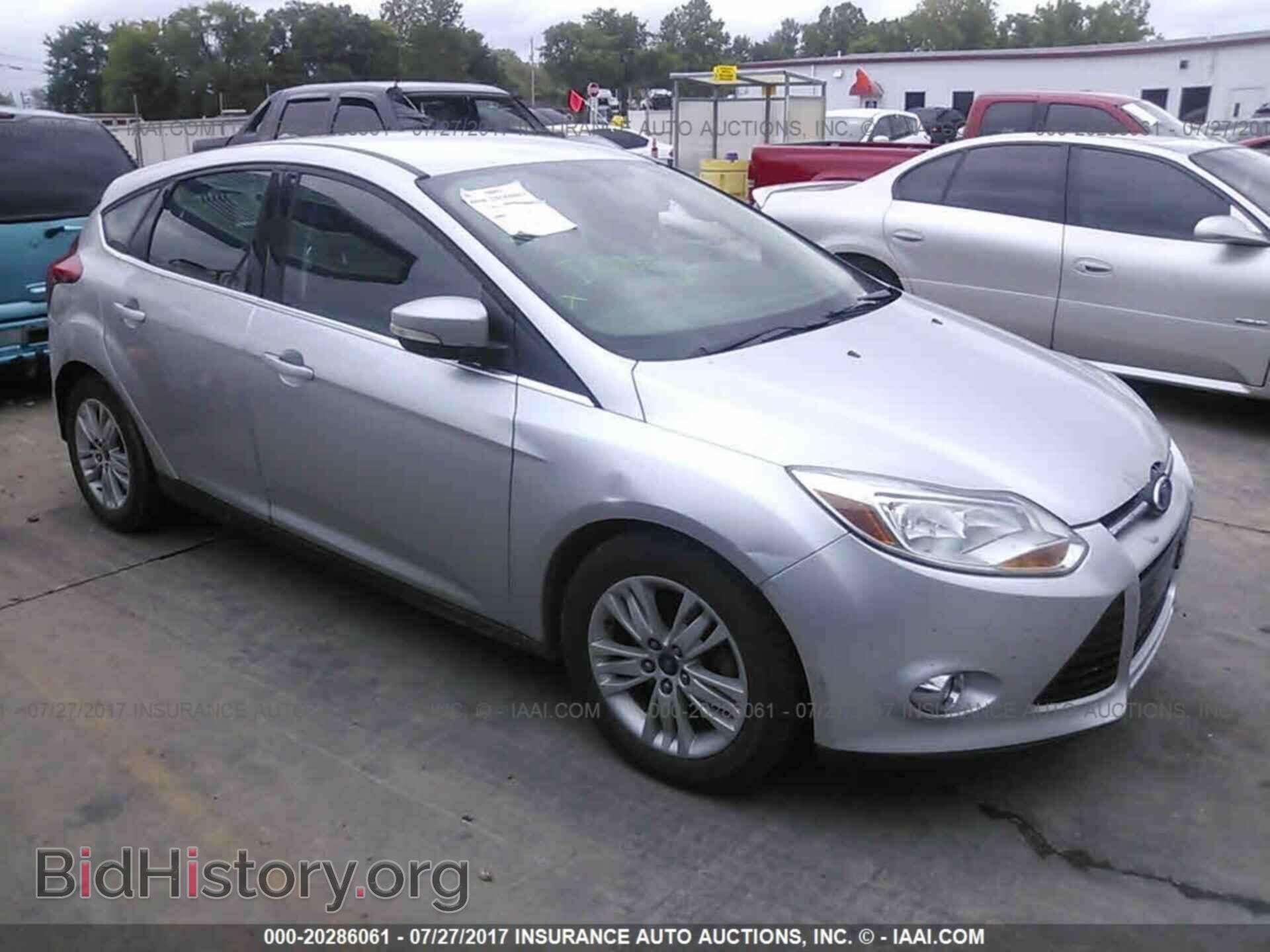 Photo 1FAHP3M24CL185366 - Ford Focus 2012