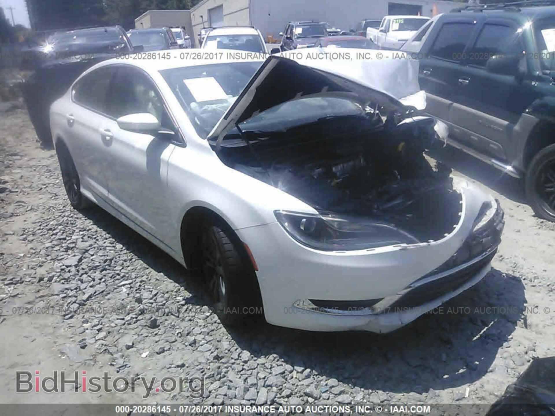 Photo 1C3CCCAB2FN681204 - Chrysler 200 2015