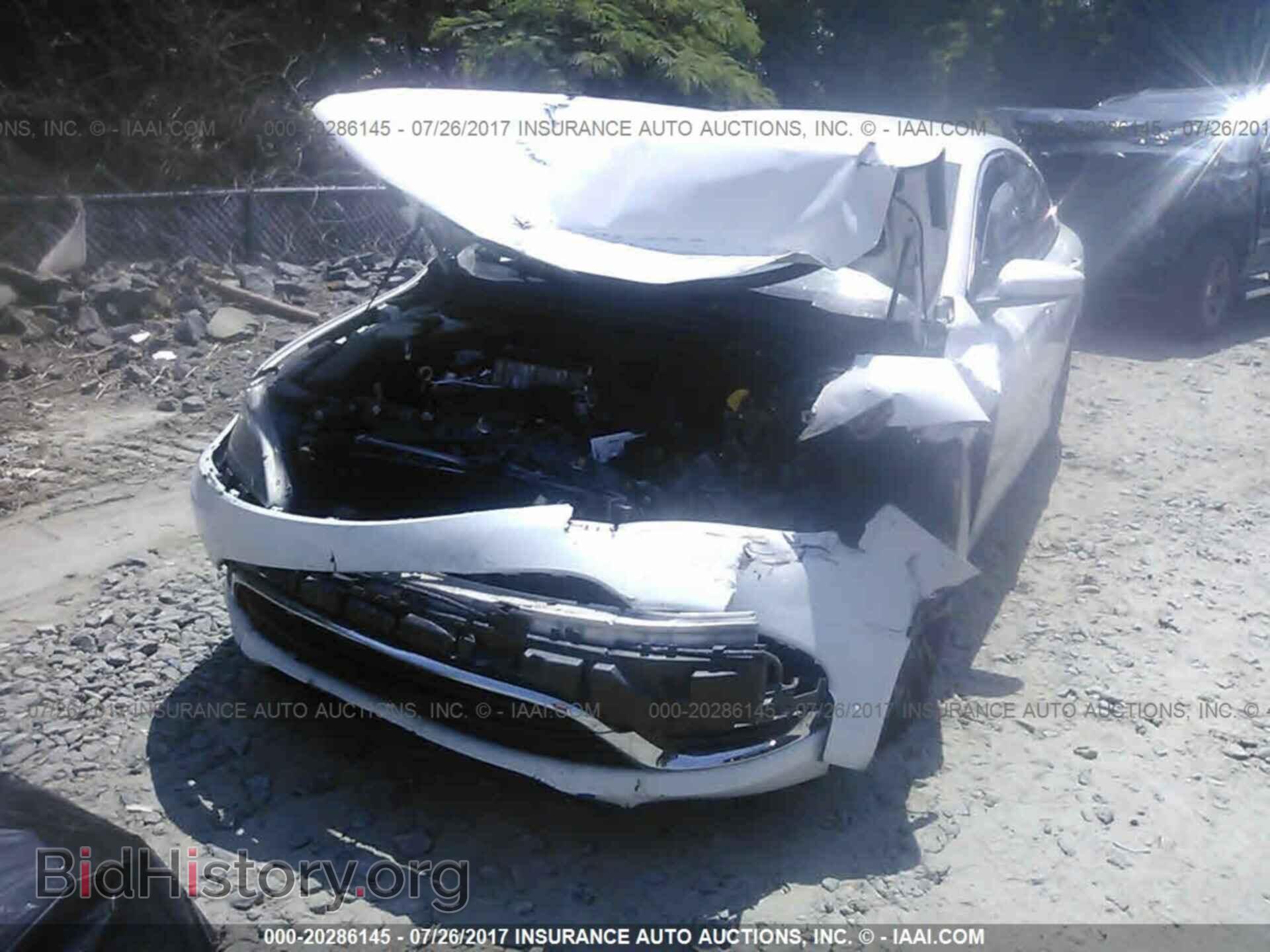 2015 Chrysler 200 - VIN: 1C3CCCAB2FN681204 - Photo 2