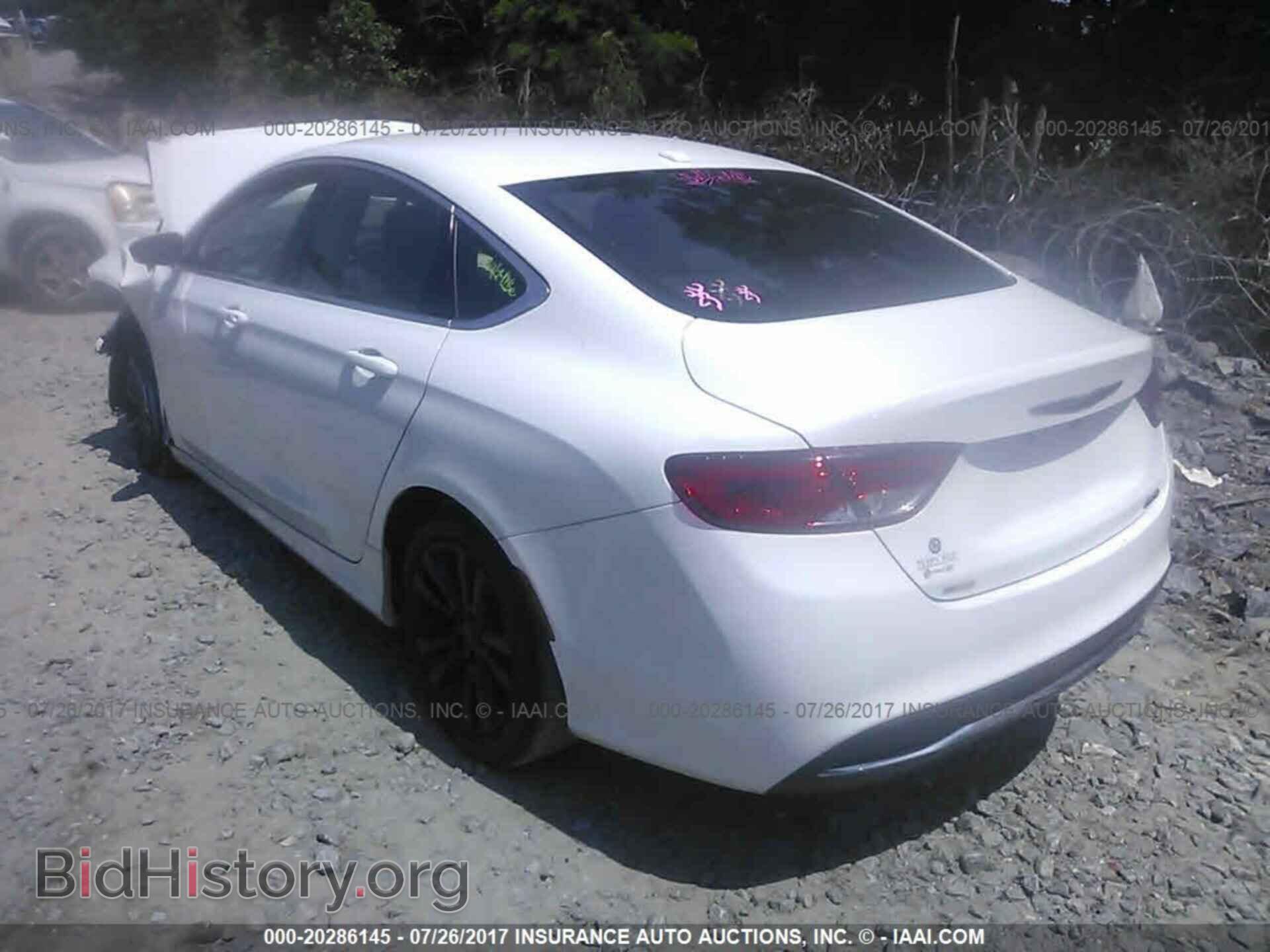 2015 Chrysler 200 - VIN: 1C3CCCAB2FN681204 - Photo 3