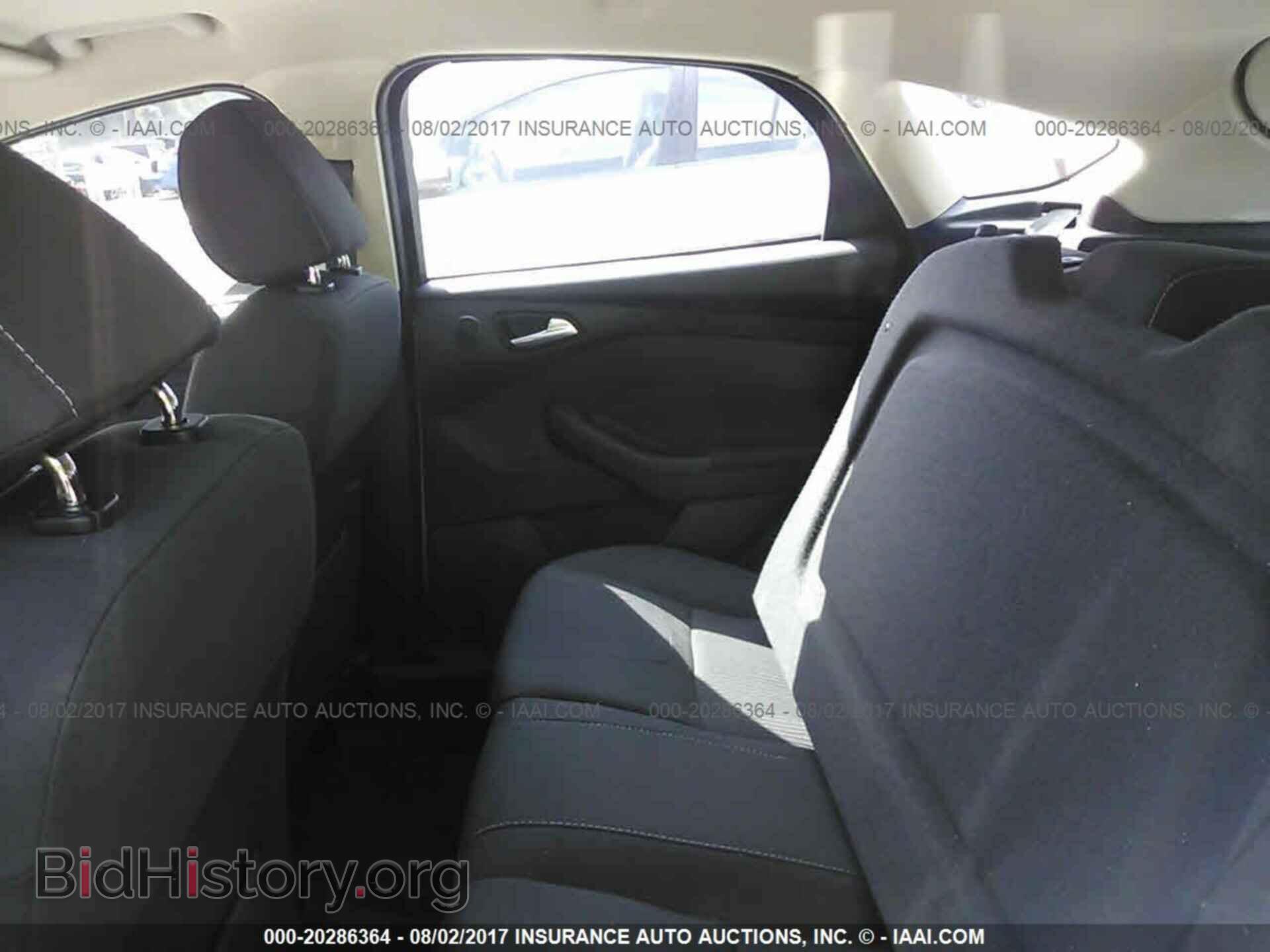 2012 Ford Focus - VIN: 1FAHP3N20CL473688 - Photo 8