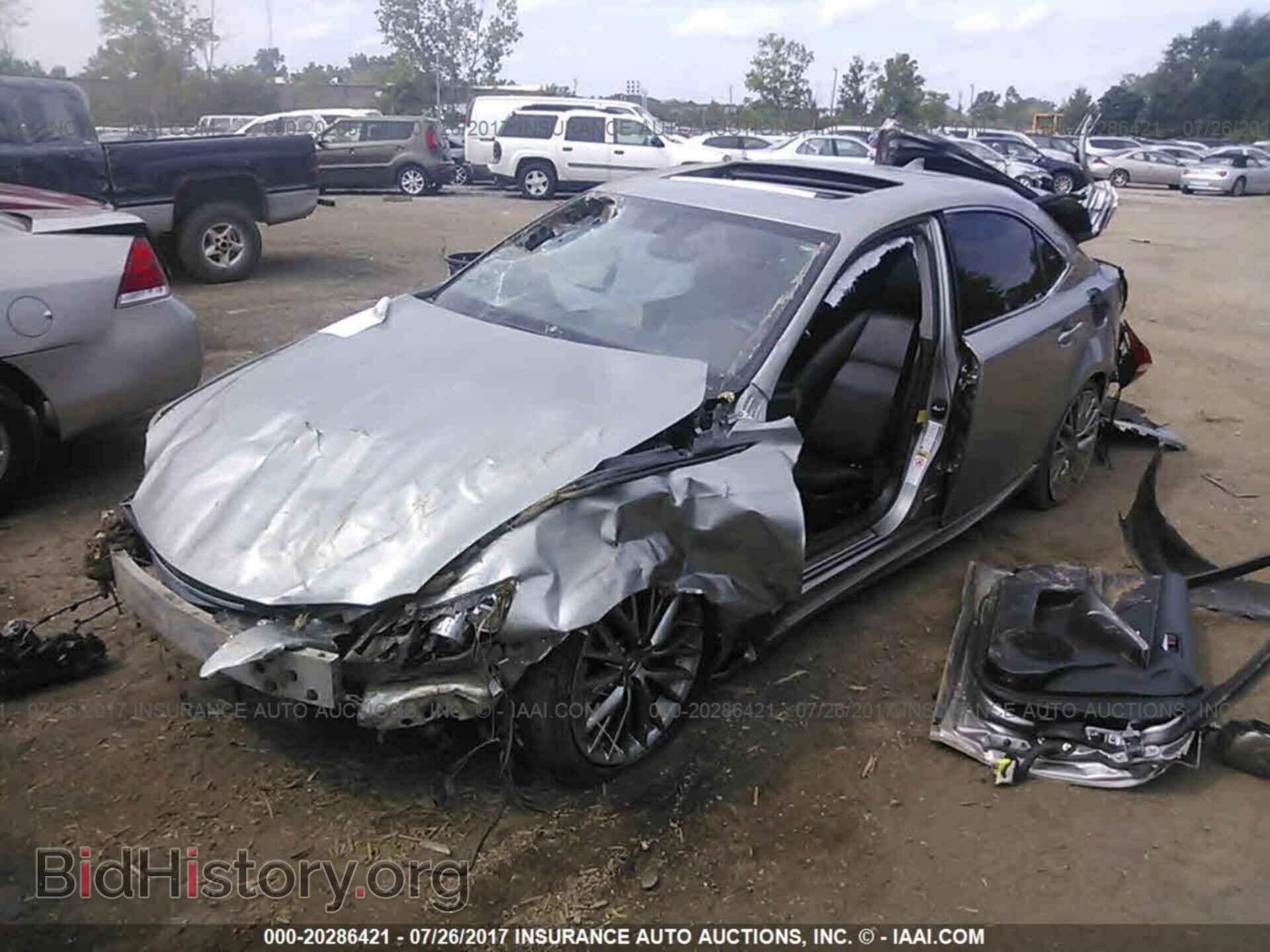 2015 Lexus Is - VIN: JTHCF1D28F5022254 - Photo 2