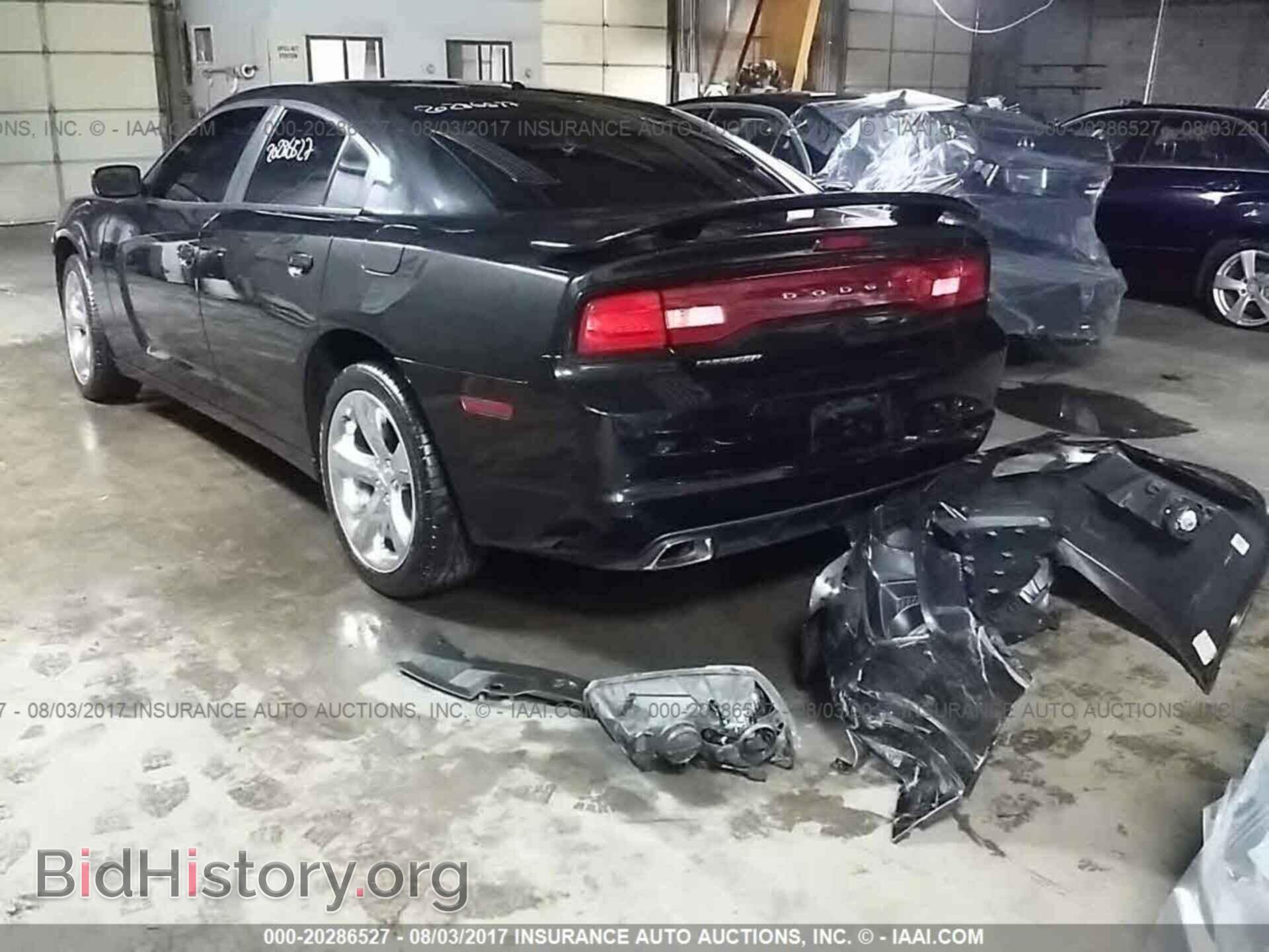 2011 Dodge Charger - VIN: 2B3CL3CG7BH524373 - Фото 3