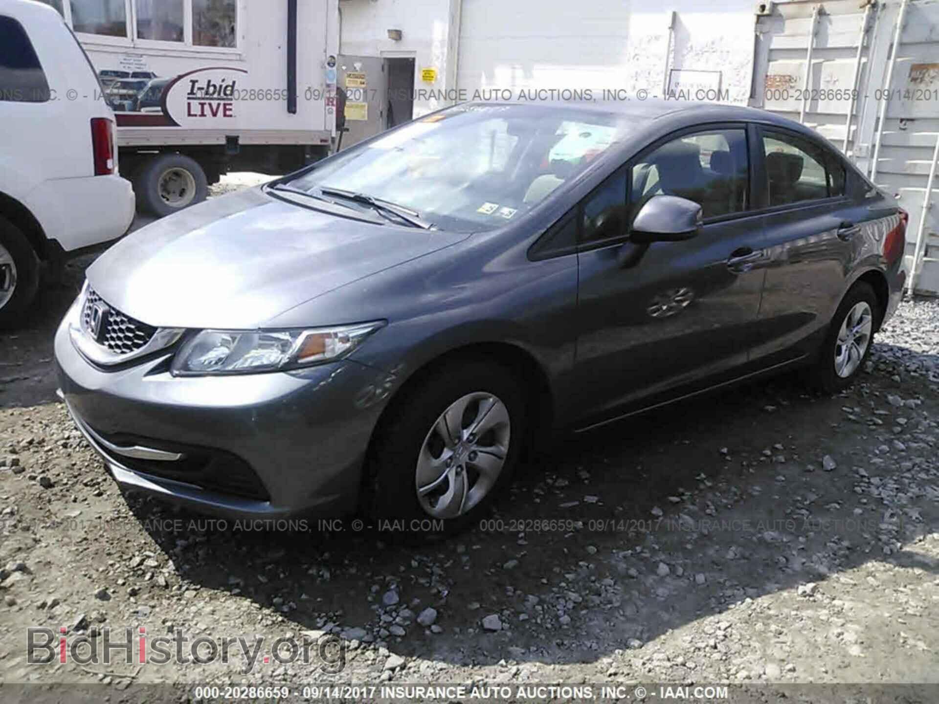 2013 Honda Civic - VIN: 19XFB2F5XDE206667 - Фото 2