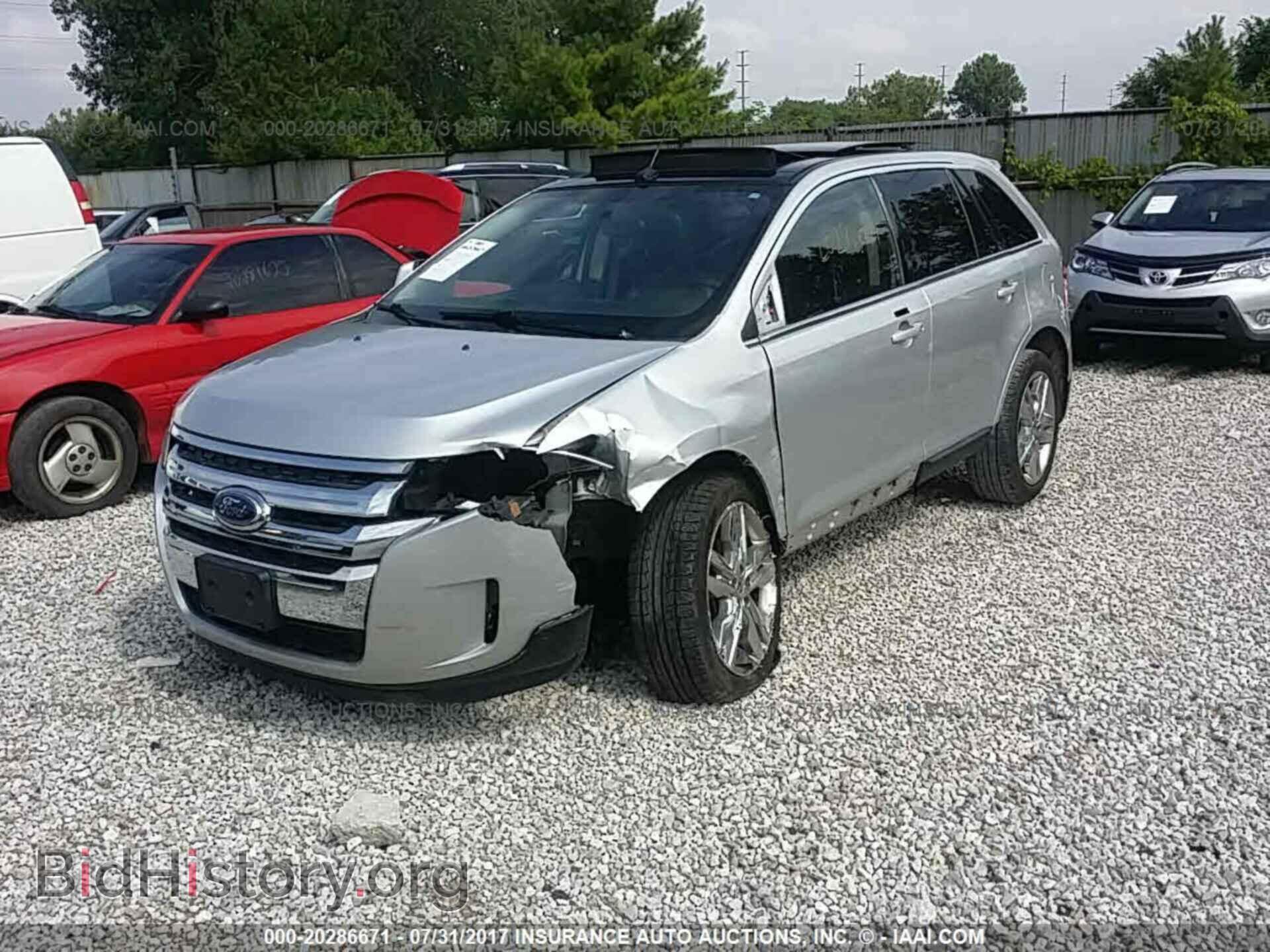2011 Ford Edge - VIN: 2FMDK3KC8BBA30283 - Photo 2