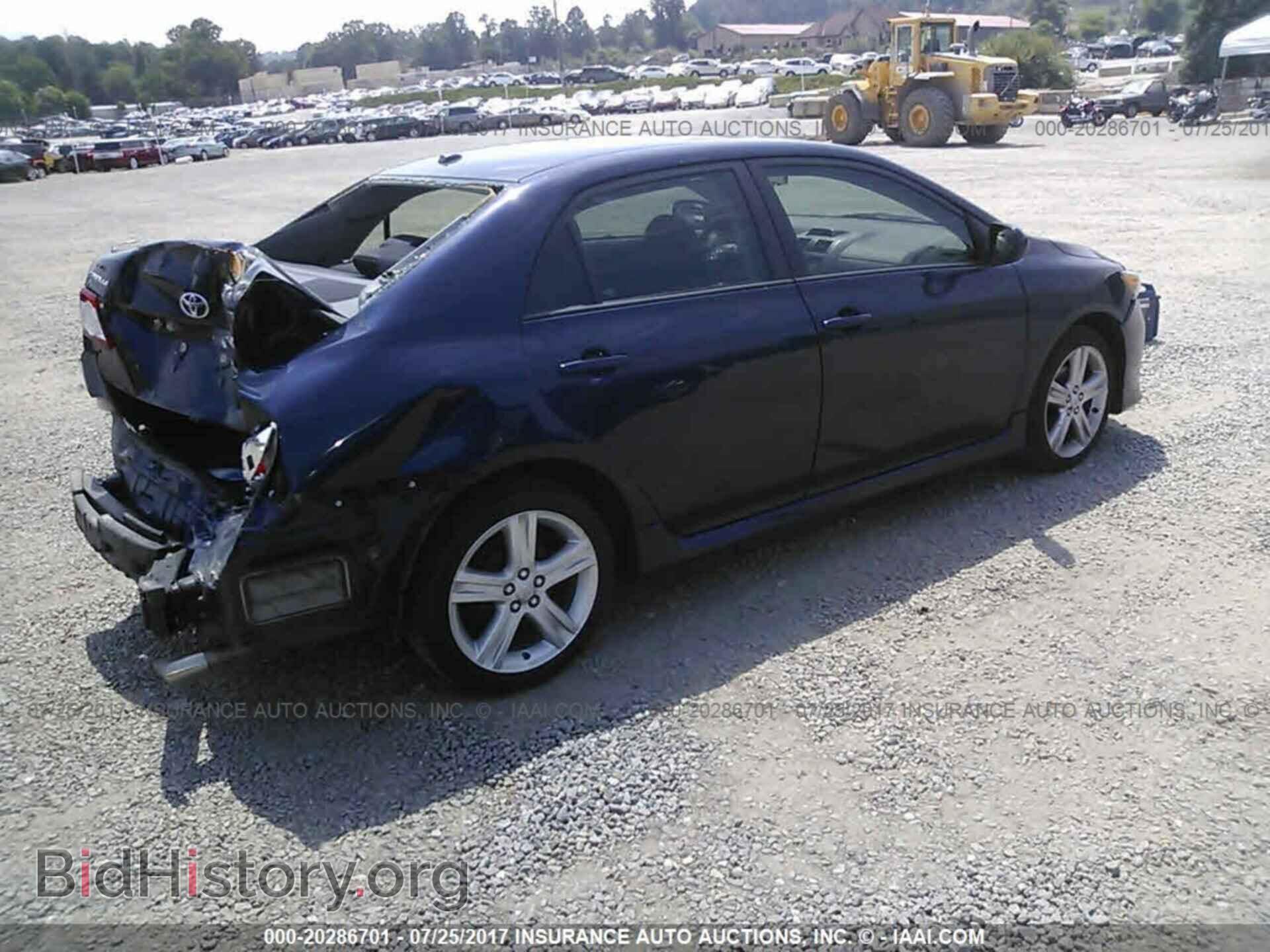 2013 Toyota Corolla - VIN: 2T1BU4EE5DC100423 - Photo 4