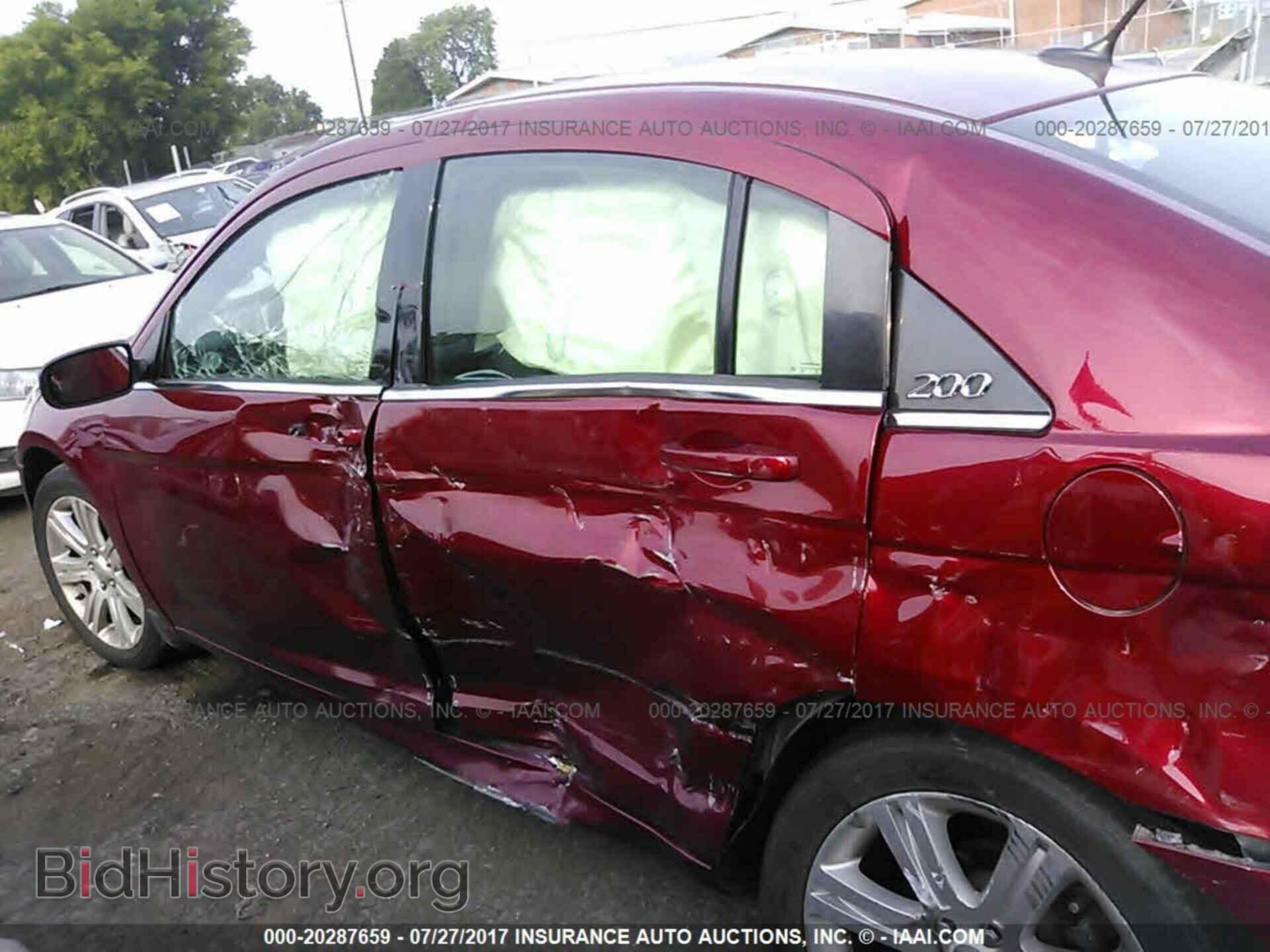 2013 Chrysler 200 - VIN: 1C3CCBBB0DN525376 - Фото 6