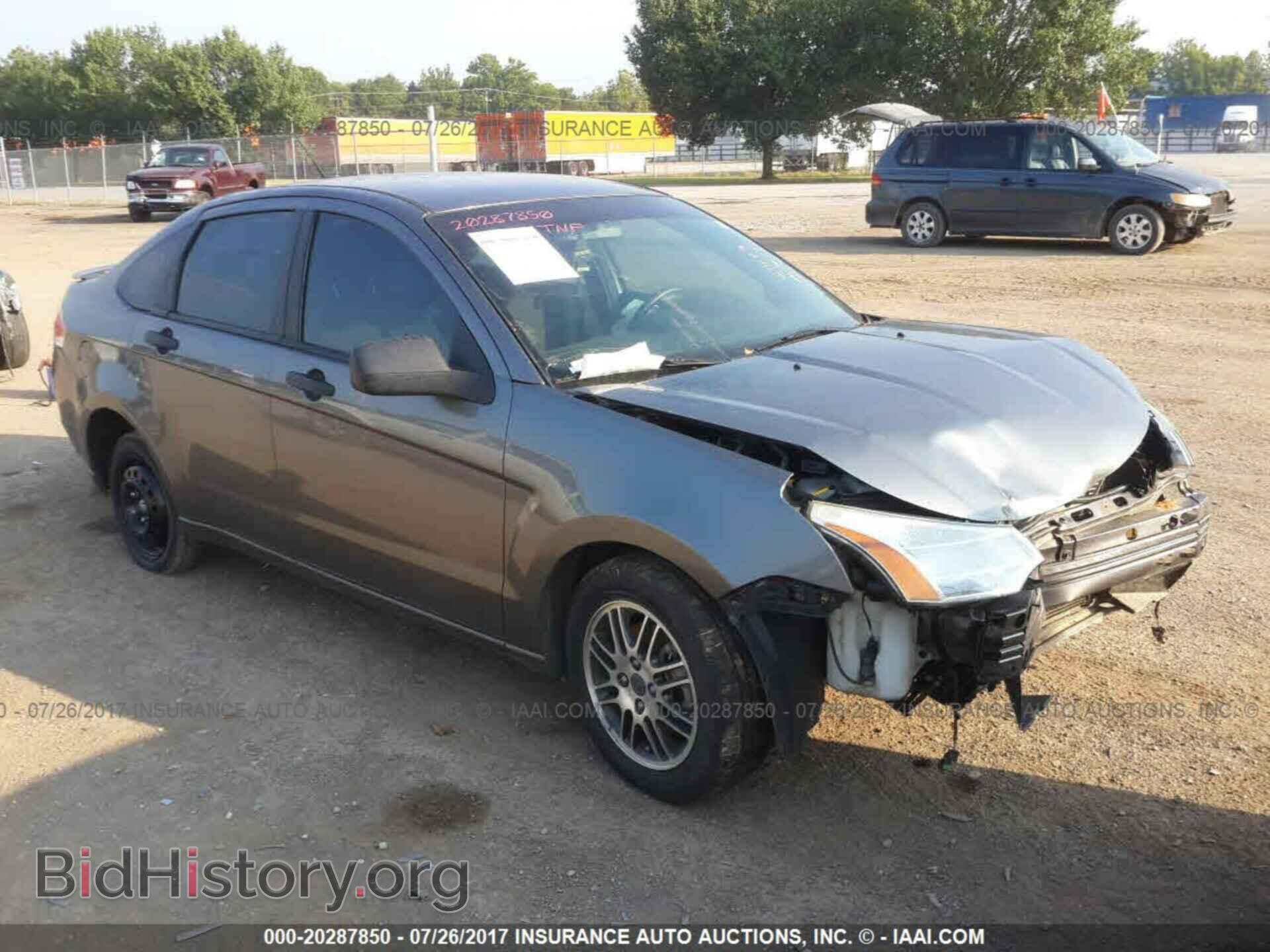 Photo 1FAHP3FN0BW174224 - Ford Focus 2011