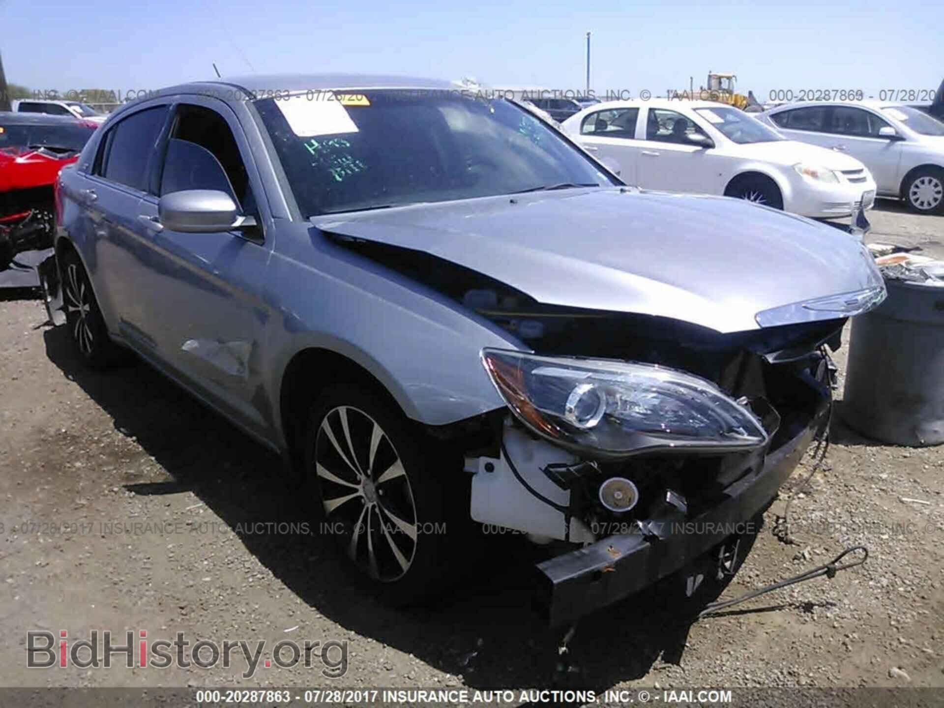 Photo 1C3CCBBB9EN171729 - Chrysler 200 2014