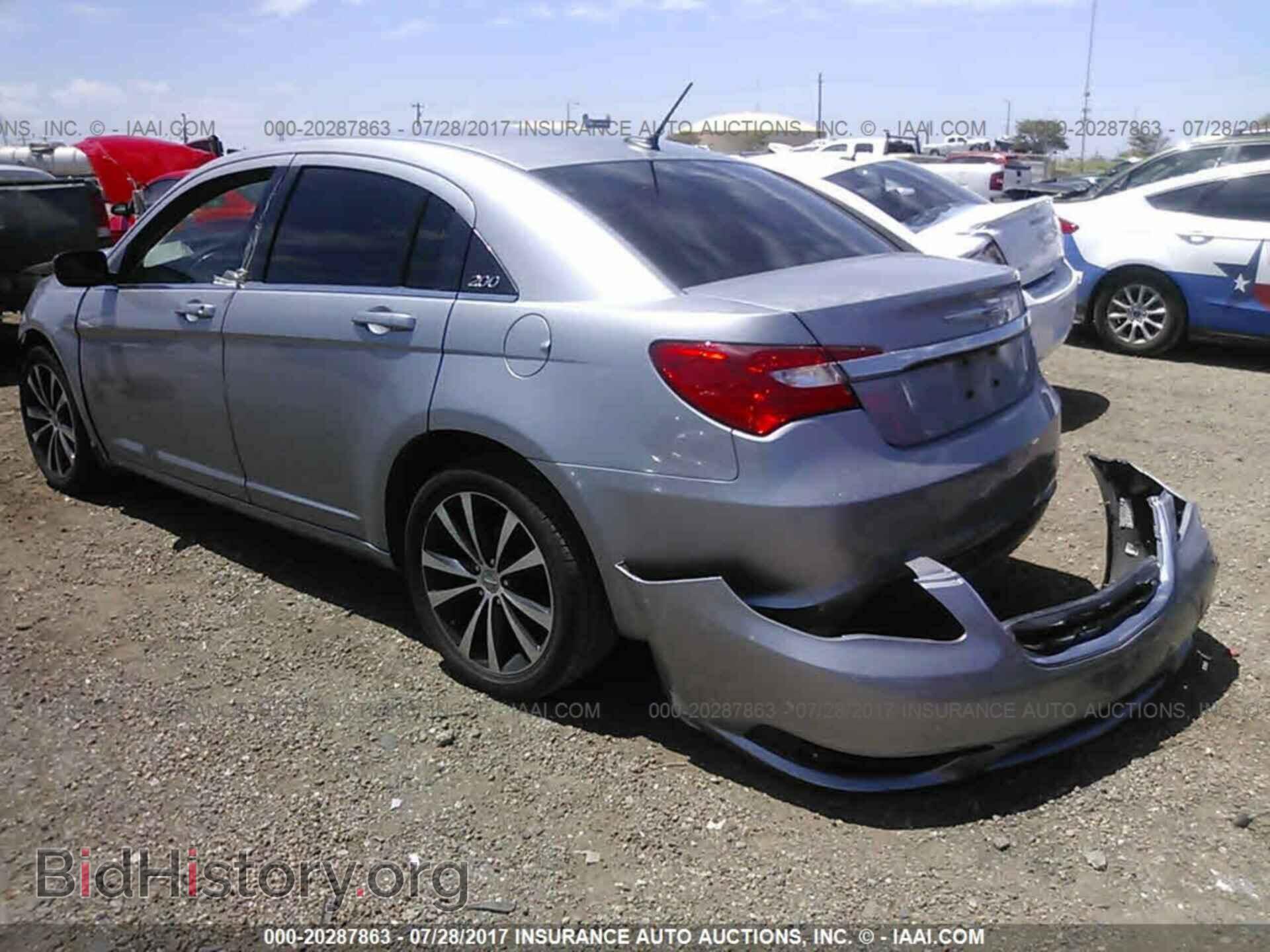2014 Chrysler 200 - VIN: 1C3CCBBB9EN171729 - Photo 3