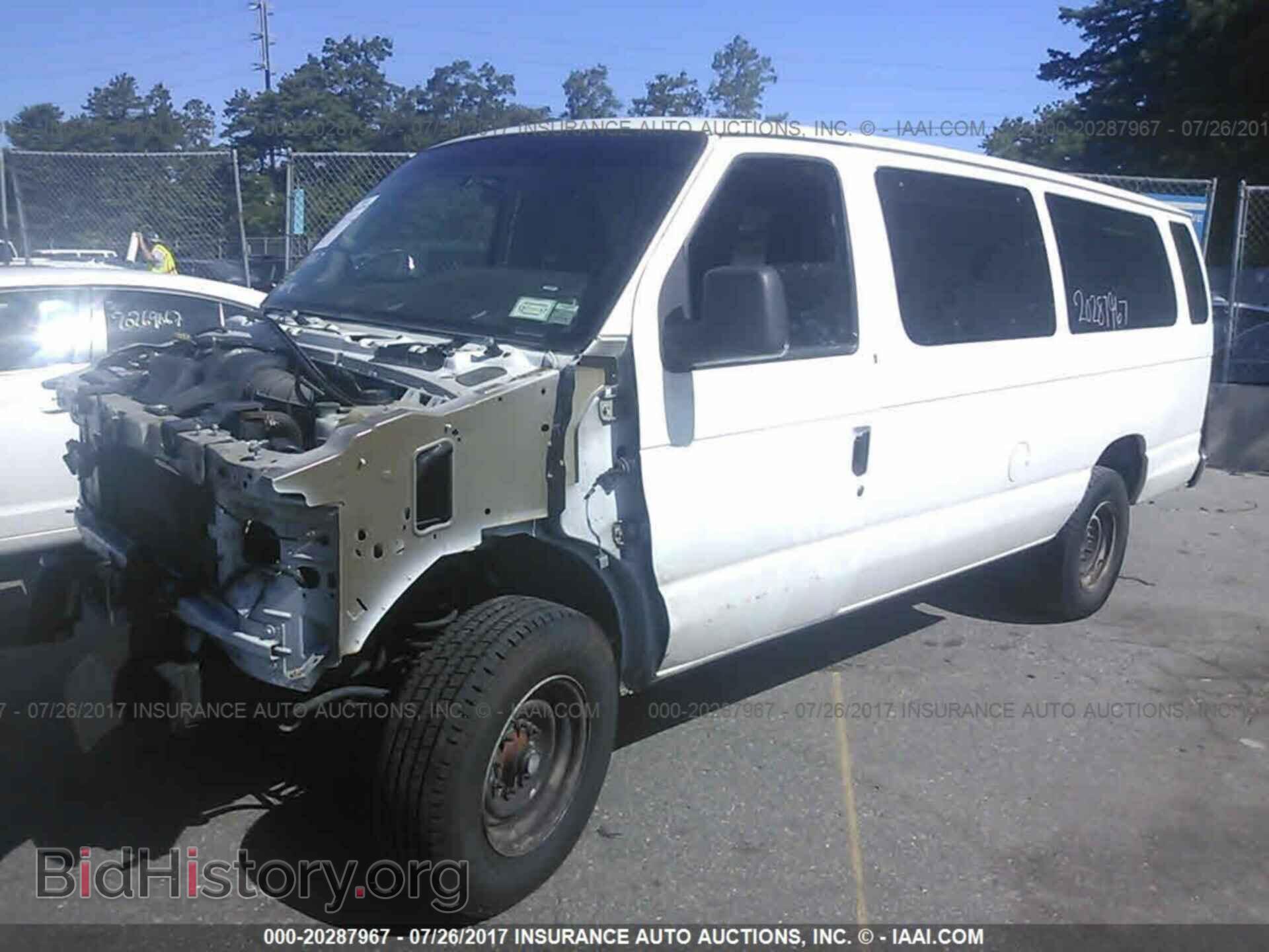 2012 Ford Econoline - VIN: 1FBSS3BL8CDA58547 - Фото 2