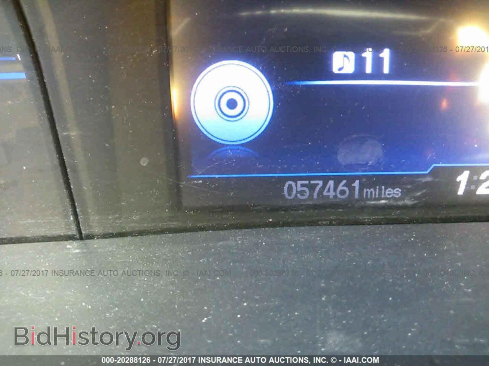 2012 Honda Civic - VIN: 2HGFB2F58CH577332 - Photo 7