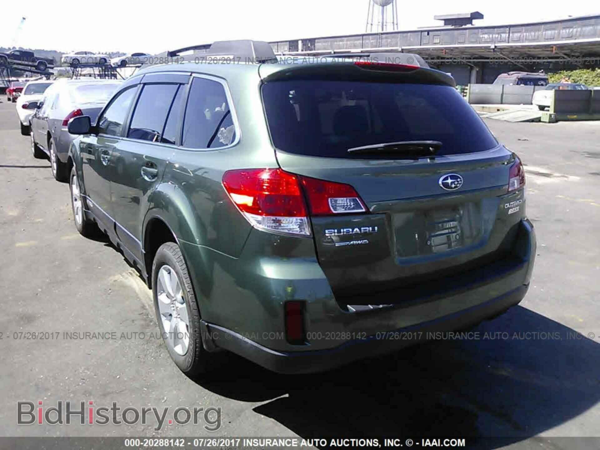 2011 Subaru Outback - VIN: 4S4BRBCC5B3315390 - Фото 3