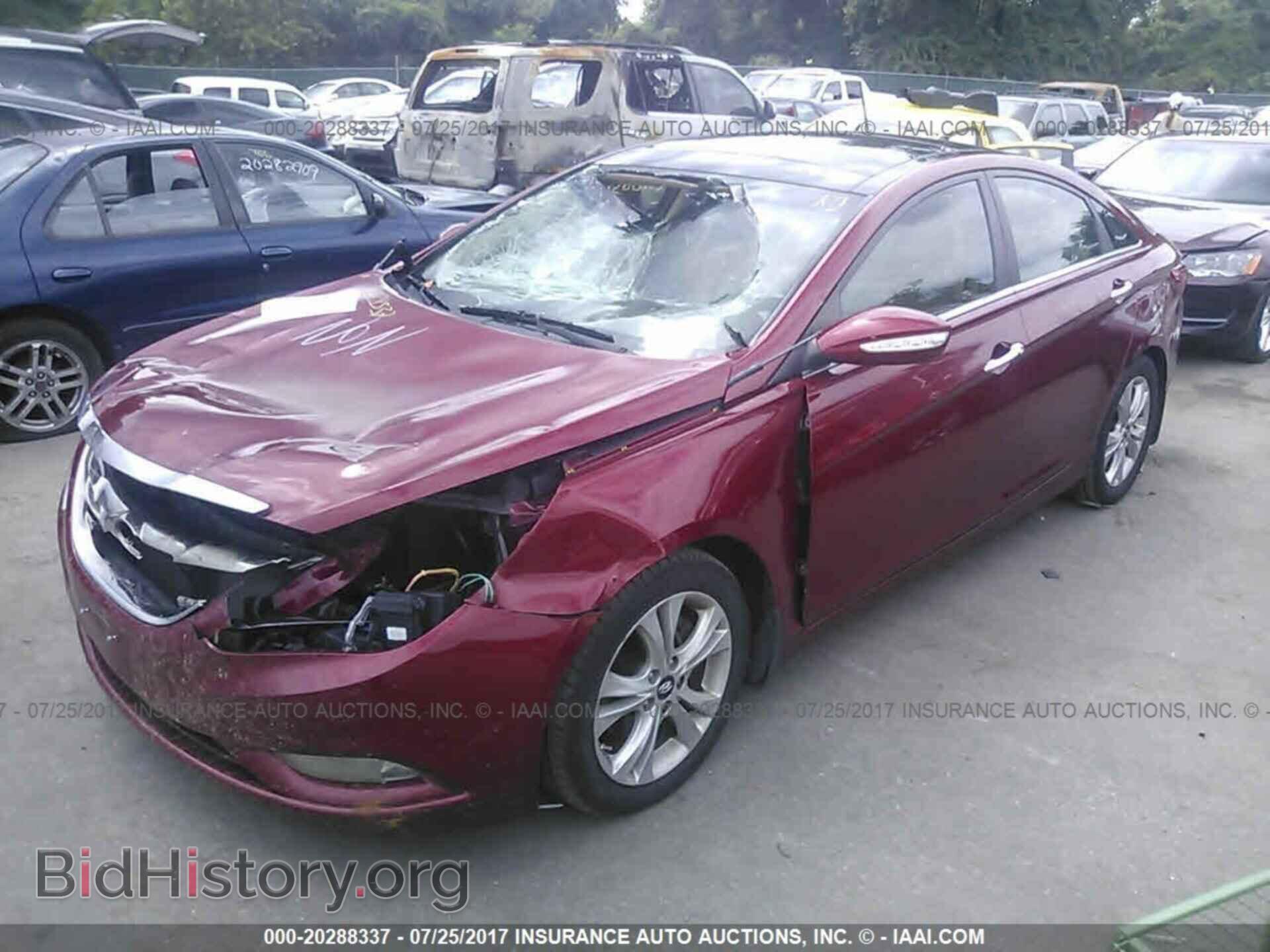 2012 Hyundai Sonata - VIN: 5NPEC4ACXCH368299 - Фото 2