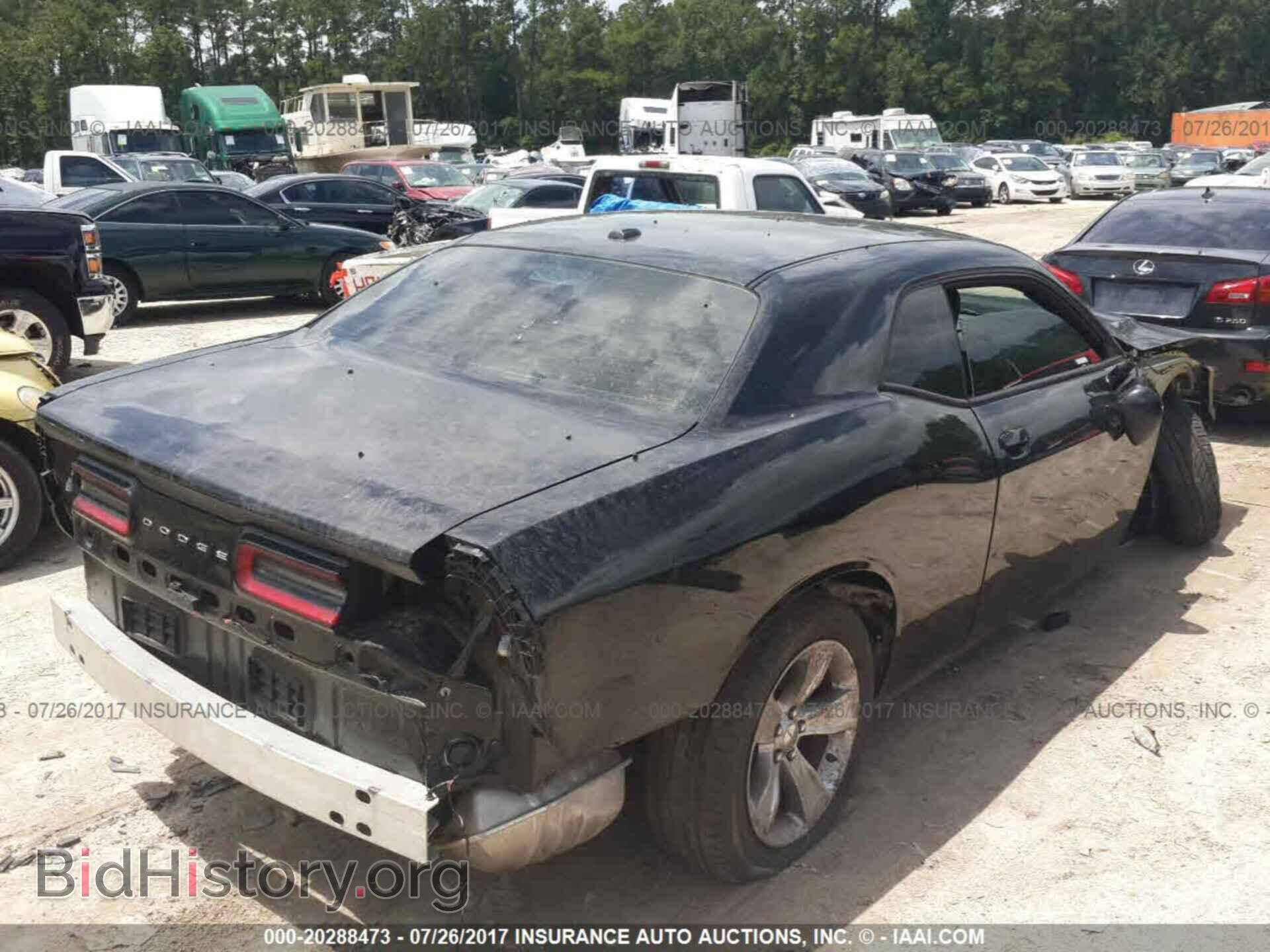 2015 Dodge Challenger - VIN: 2C3CDZAG0FH720179 - Photo 4