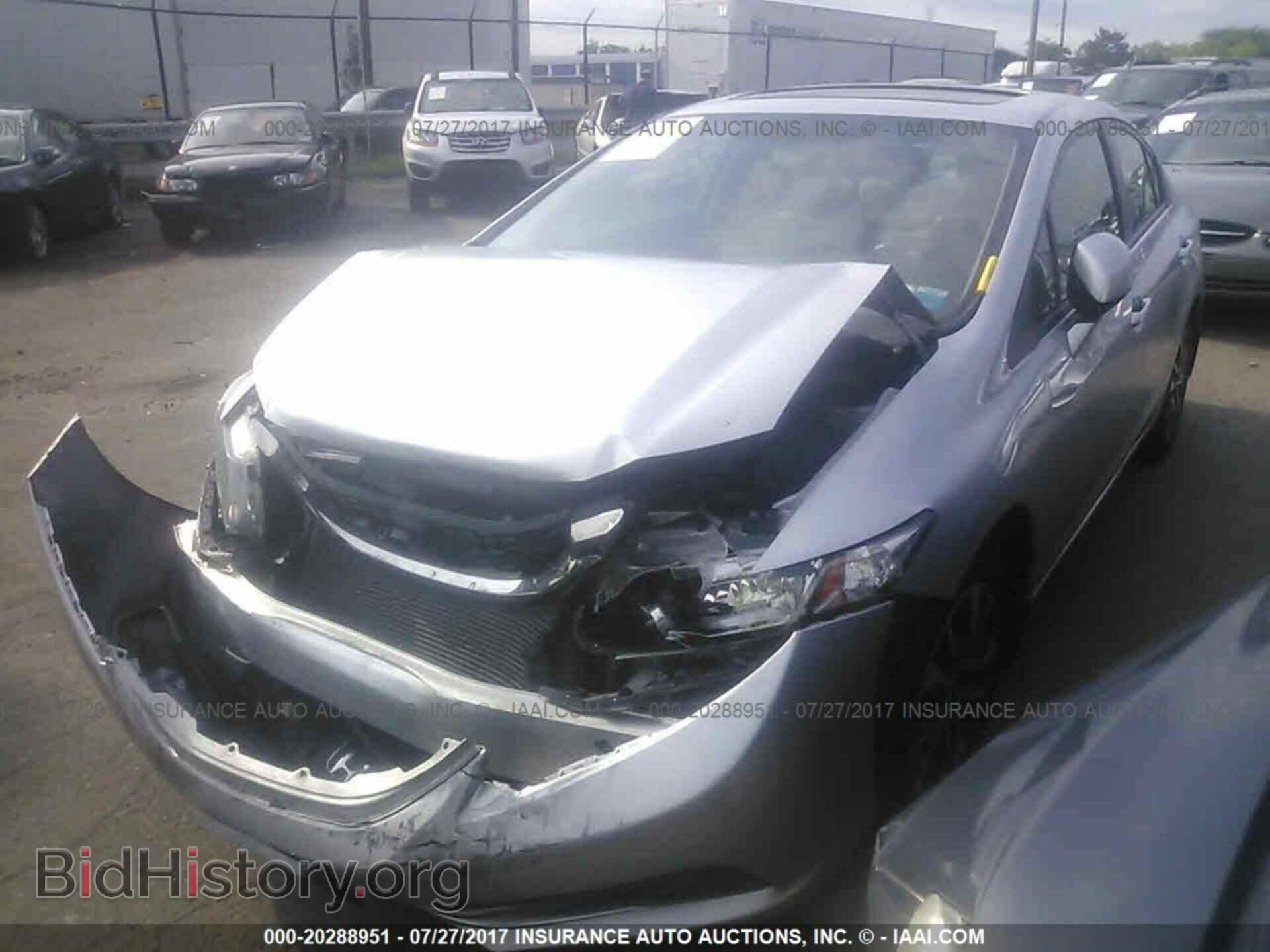 2013 Honda Civic - VIN: 19XFB2F83DE280314 - Фото 2