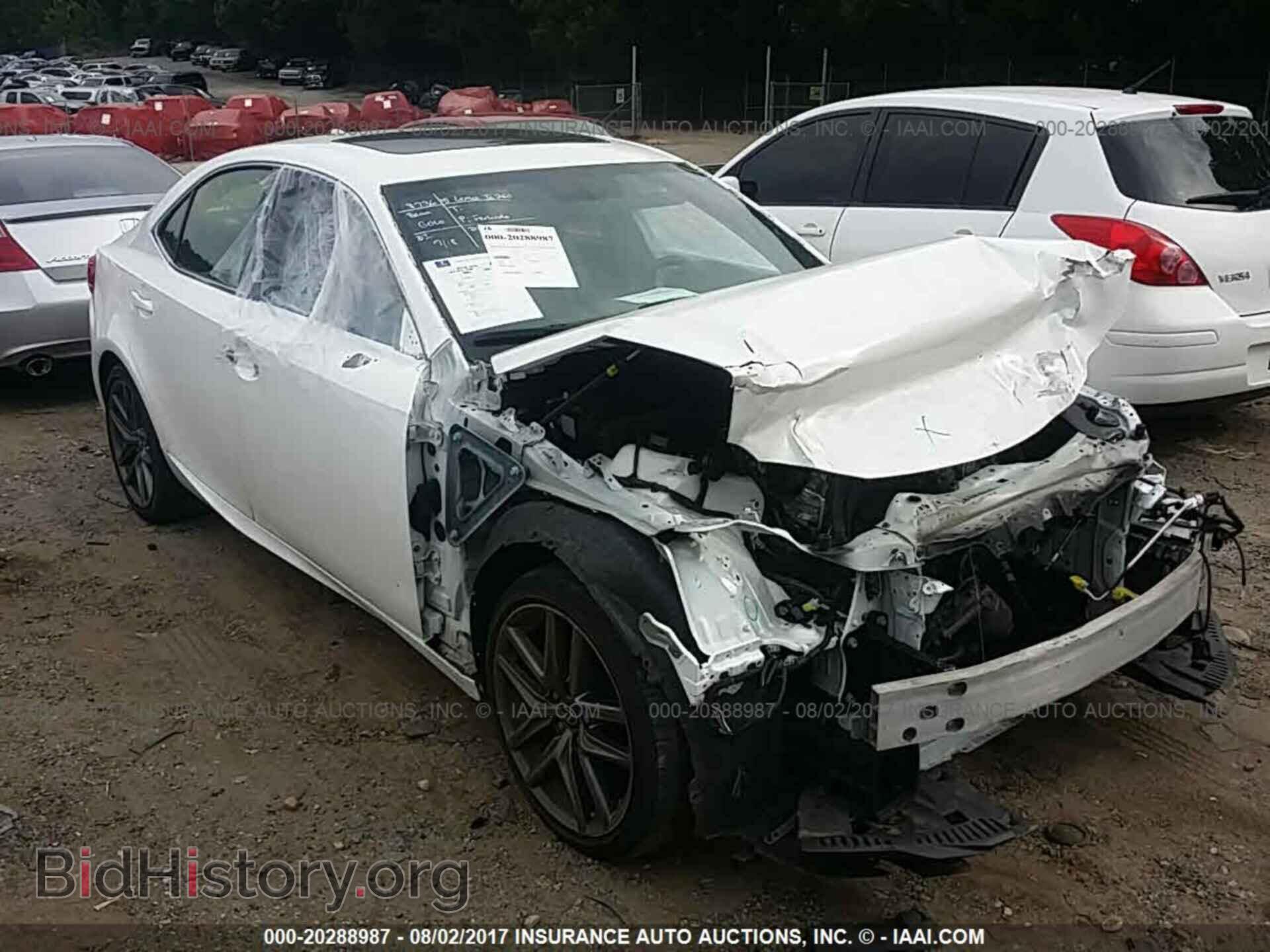 Фотография JTHCF1D22F5020788 - Lexus Is 2015