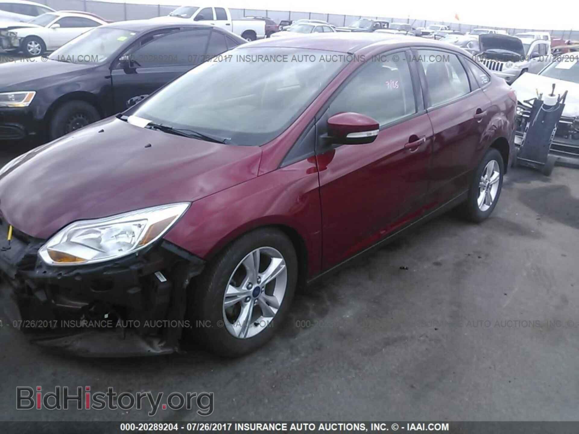 2013 Ford Focus - VIN: 1FADP3F20DL332263 - Фото 2