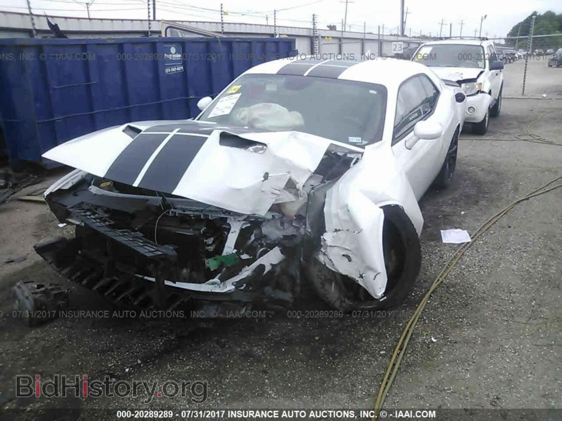 2016 Dodge Challenger - VIN: 2C3CDZAGXGH102708 - Фото 2