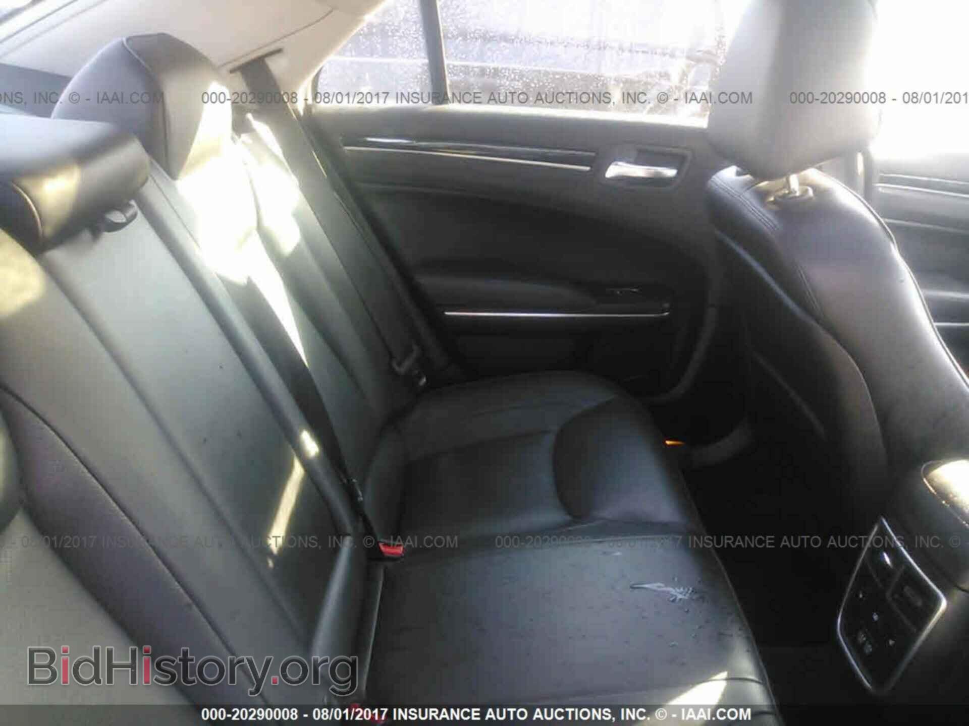 2015 Chrysler 300c - VIN: 2C3CCAEG9FH755365 - Фото 8
