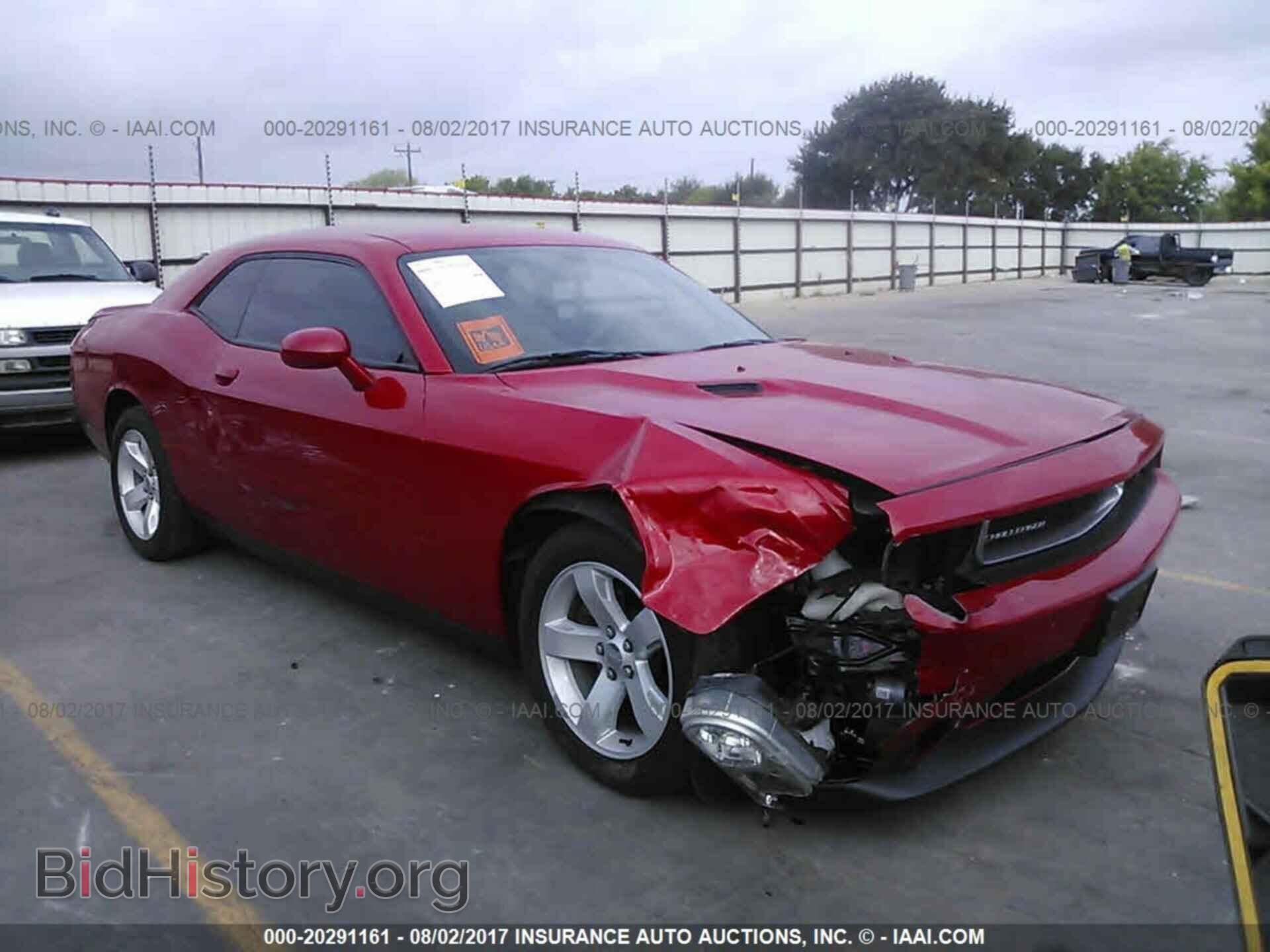 Photo 2C3CDYAG8CH137770 - Dodge Challenger 2012